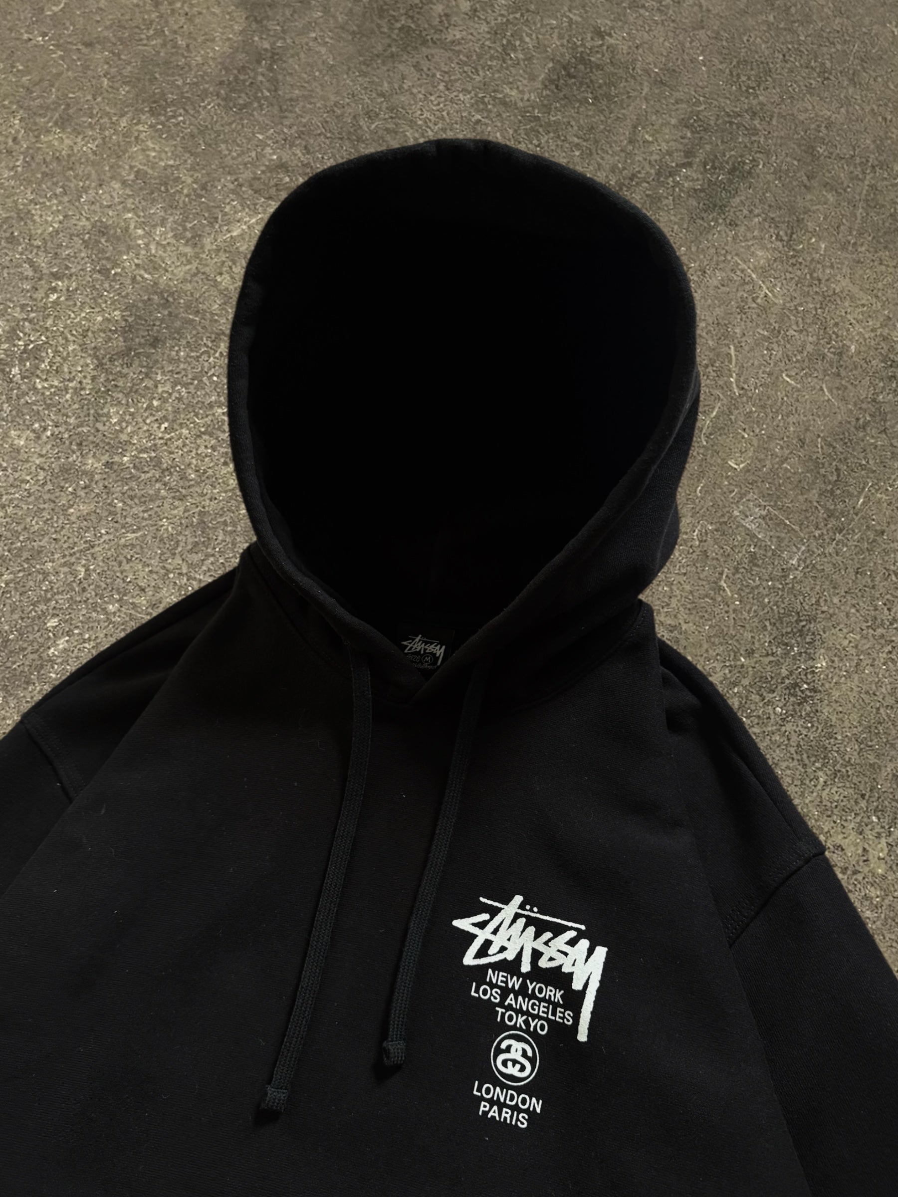 STÜSSY BLACK WORLD TOUR HOODIE