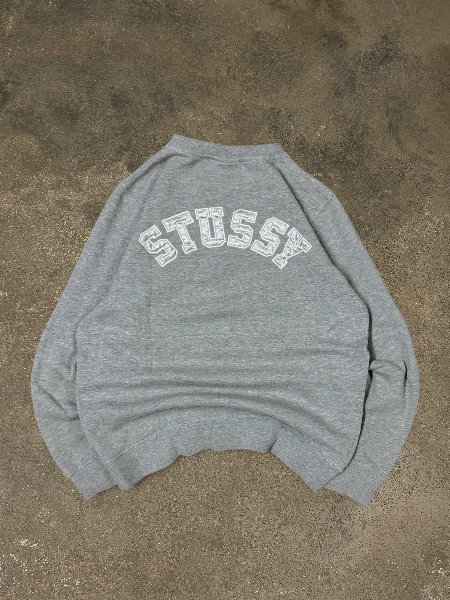 STÜSSY BACK ARC SWEATSHIRT
