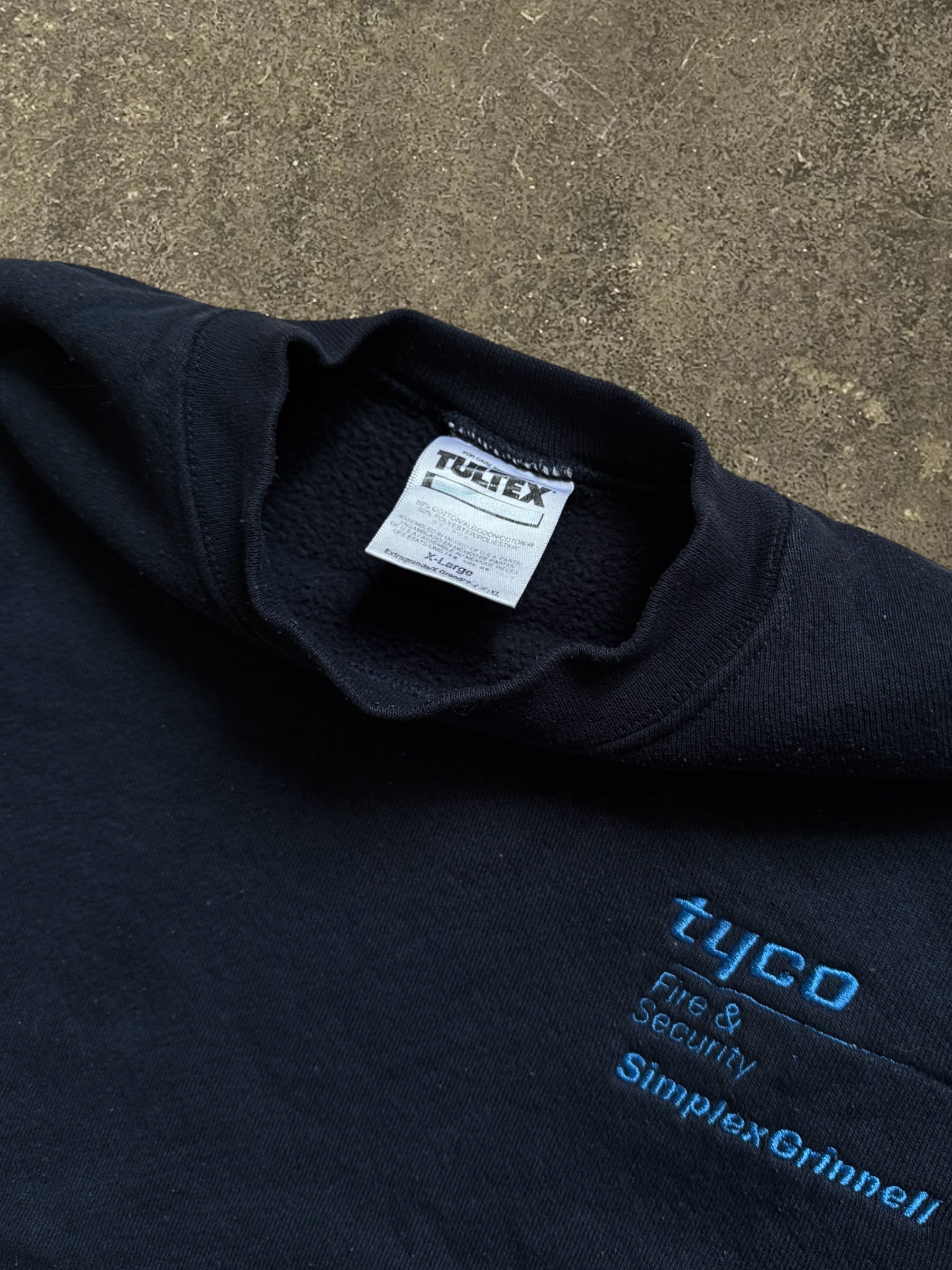 VINTAGE 90S TULTEX SWEATSHIRT