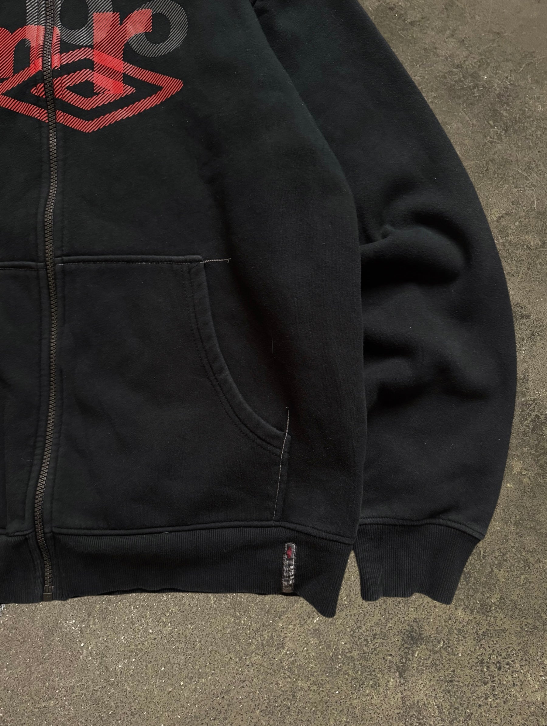 VINTAGE UMBRO ZIP-UP HOODIE
