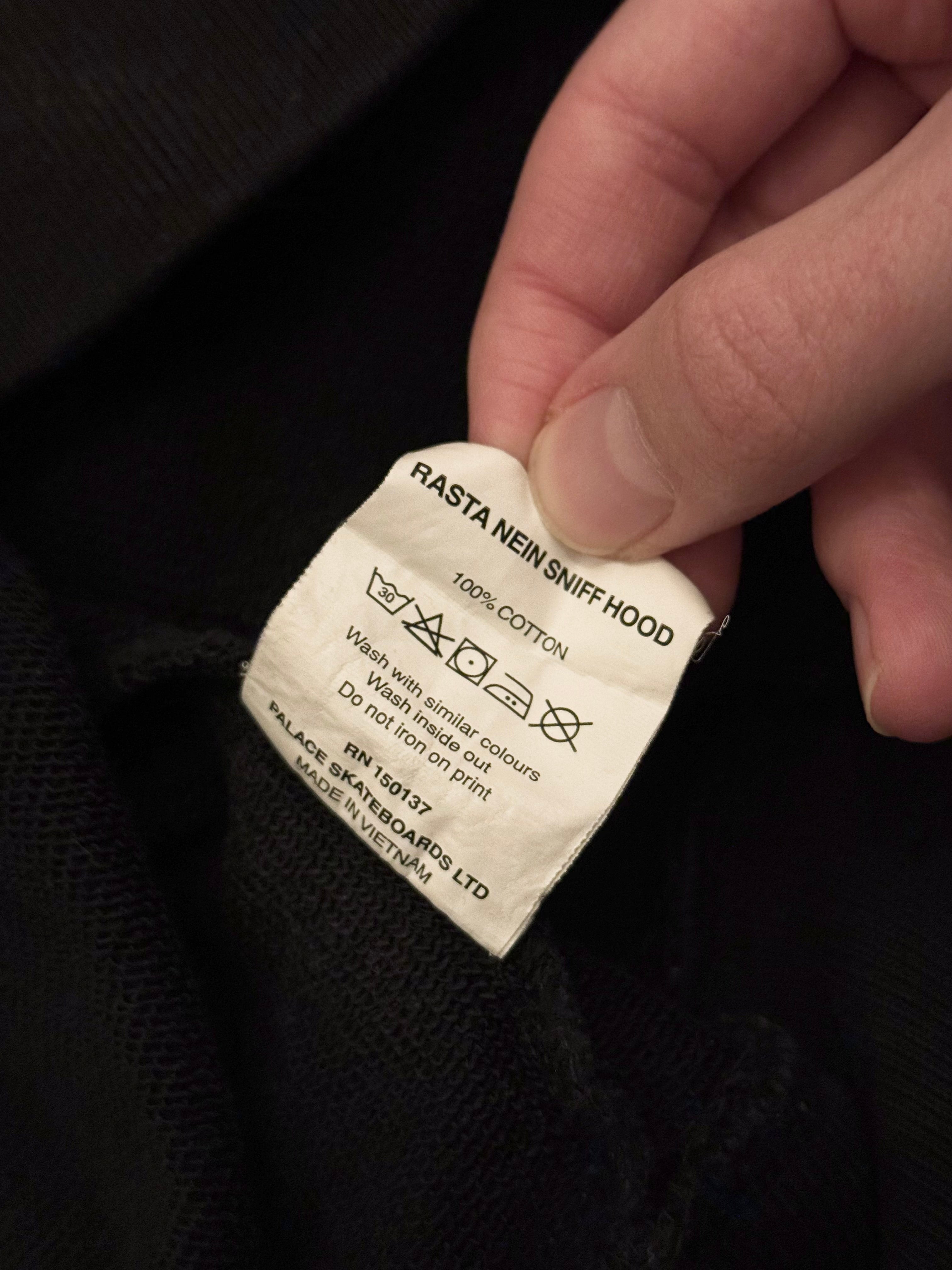 PALACE RASTA NEIN SNIFF HOODIE