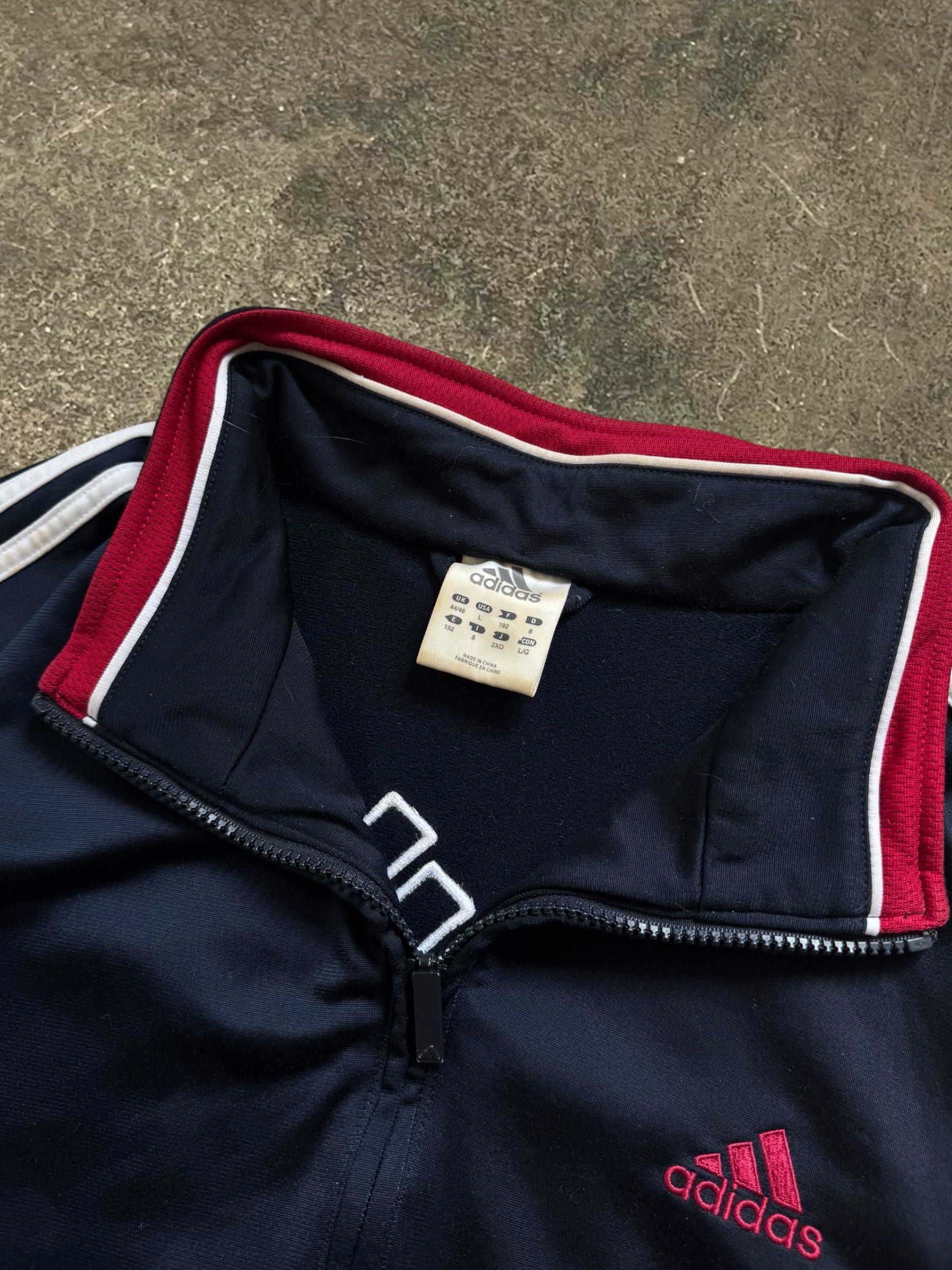 VINTAGE 00S ADIDAS TRACK JACKET