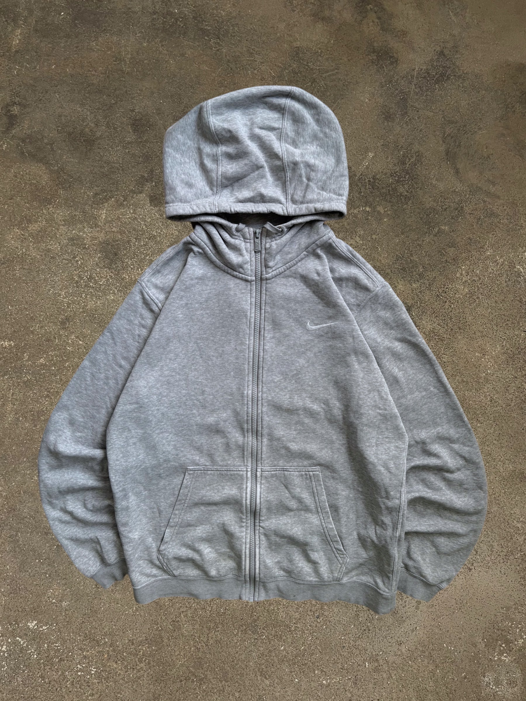 VINTAGE GREY NIKE HOODIE
