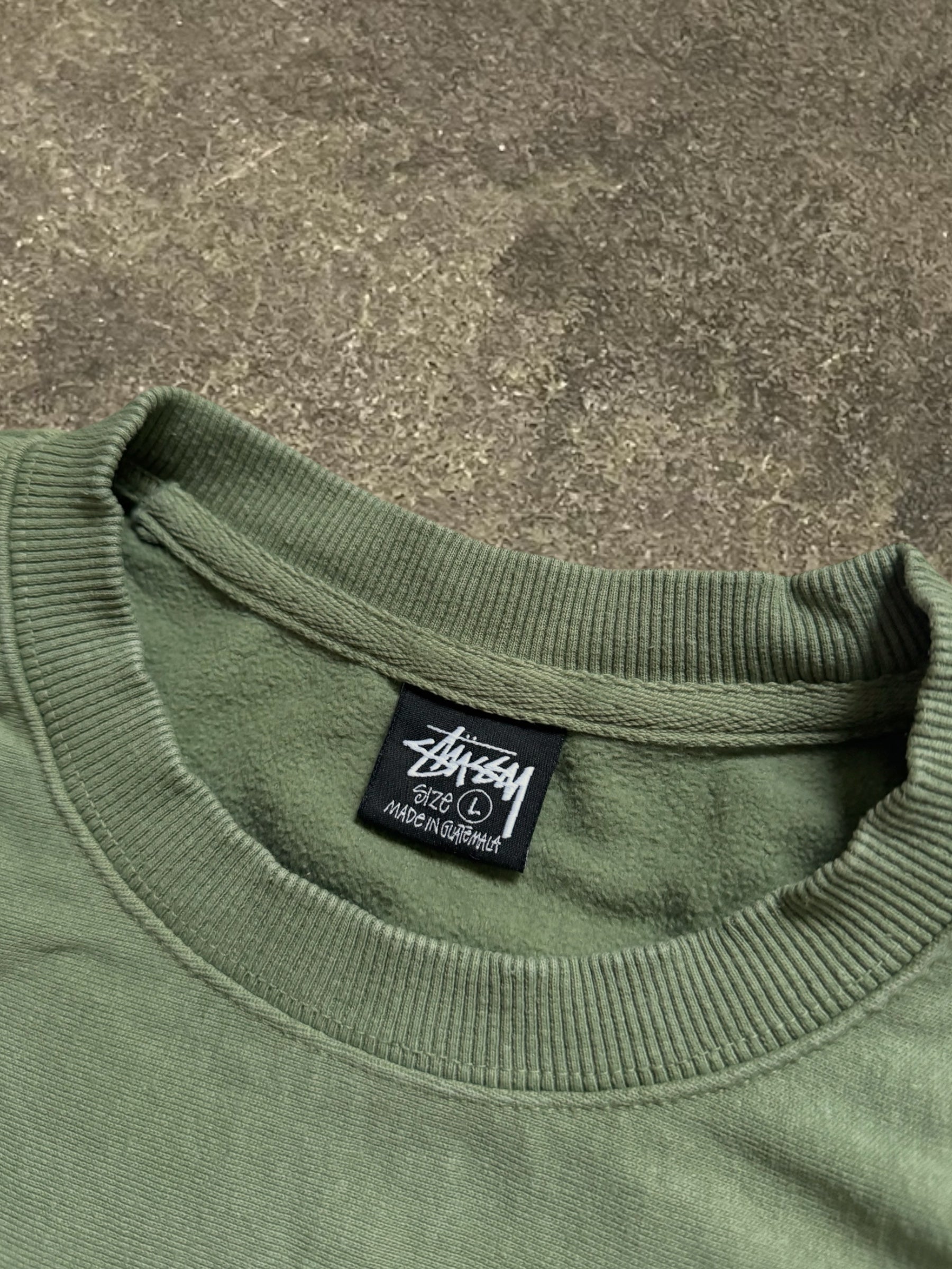 STÜSSY DICE PIGMENT DYED SWEATSHIRT