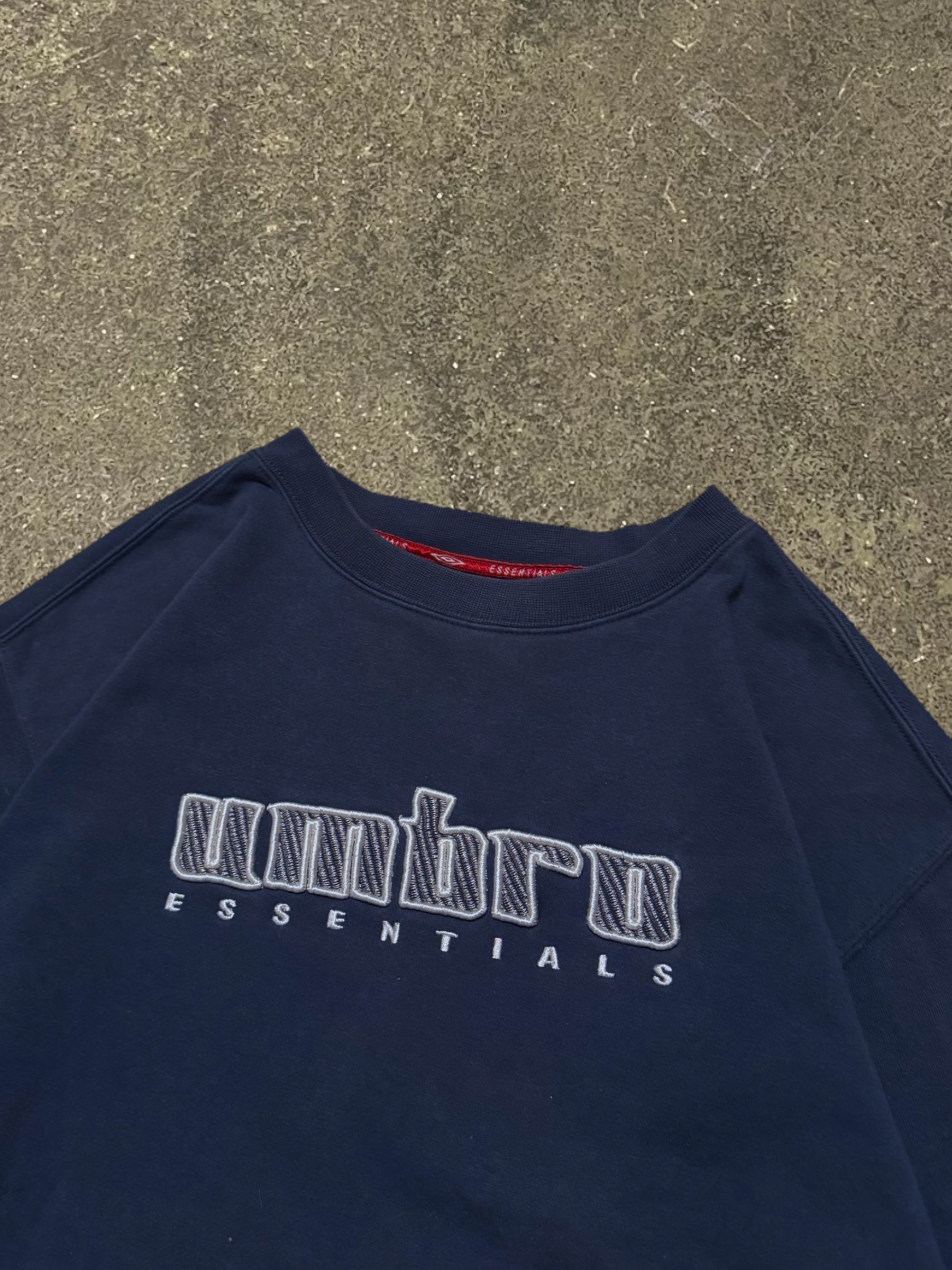 VINTAGE NAVY UMBRO SWEATSHIRT