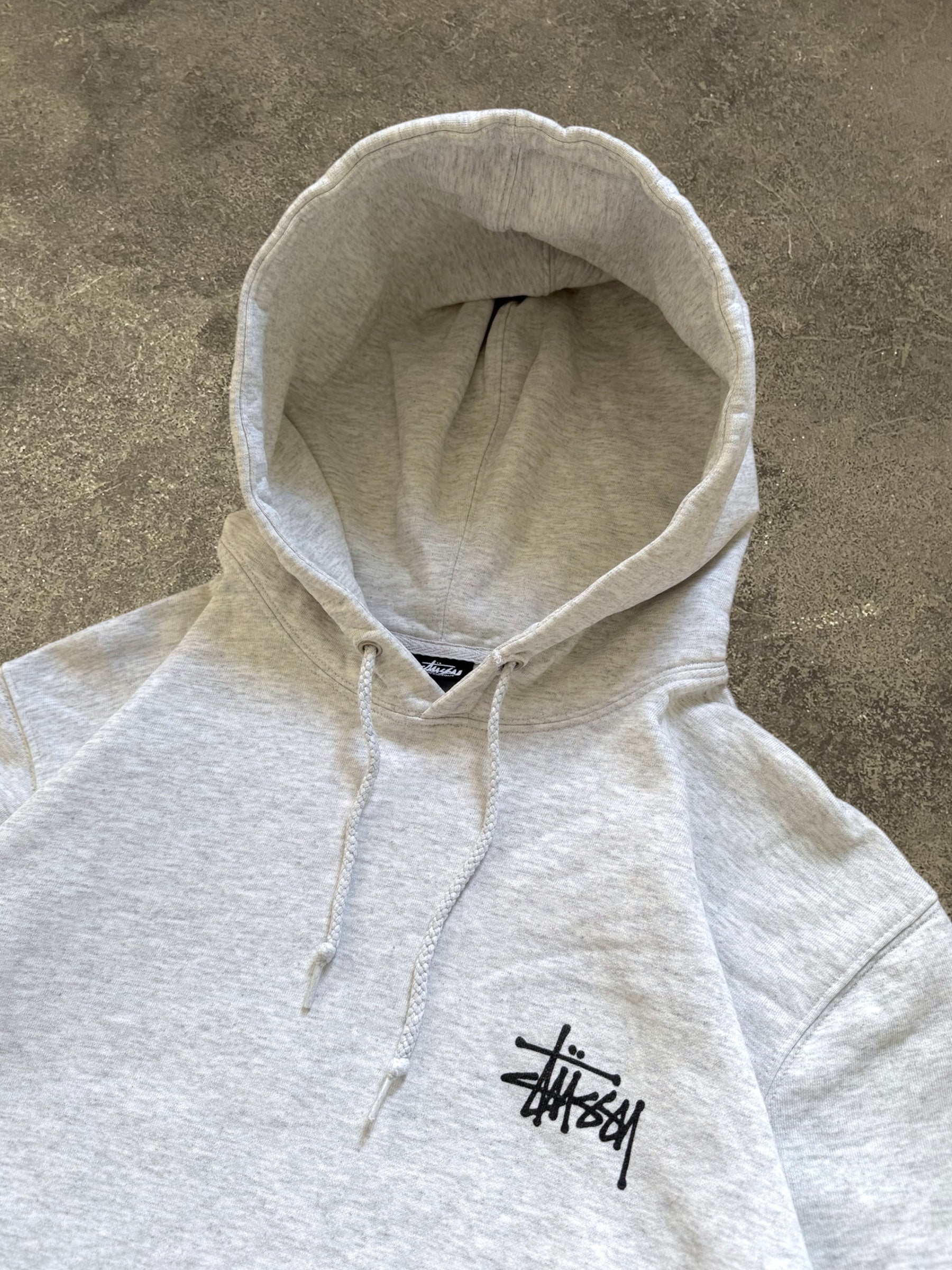 STÜSSY GREY BASIC LOGO HOODIE