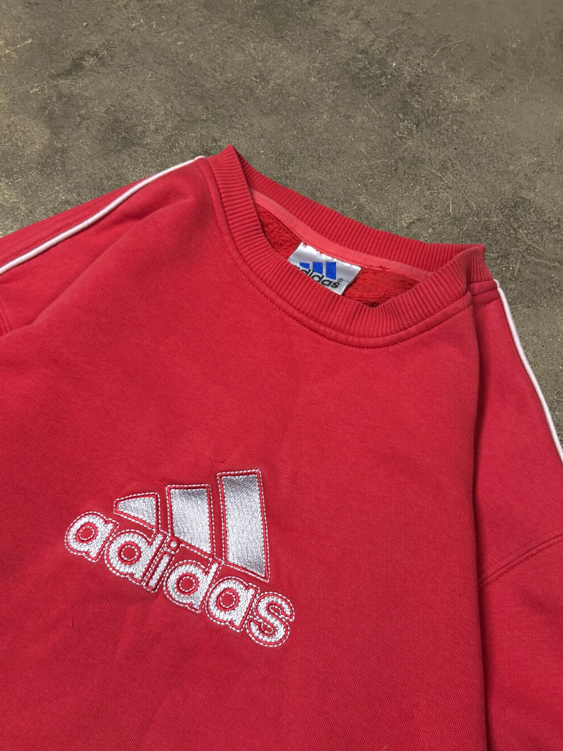 VINTAGE 90S ADIDAS SWEATSHIRT