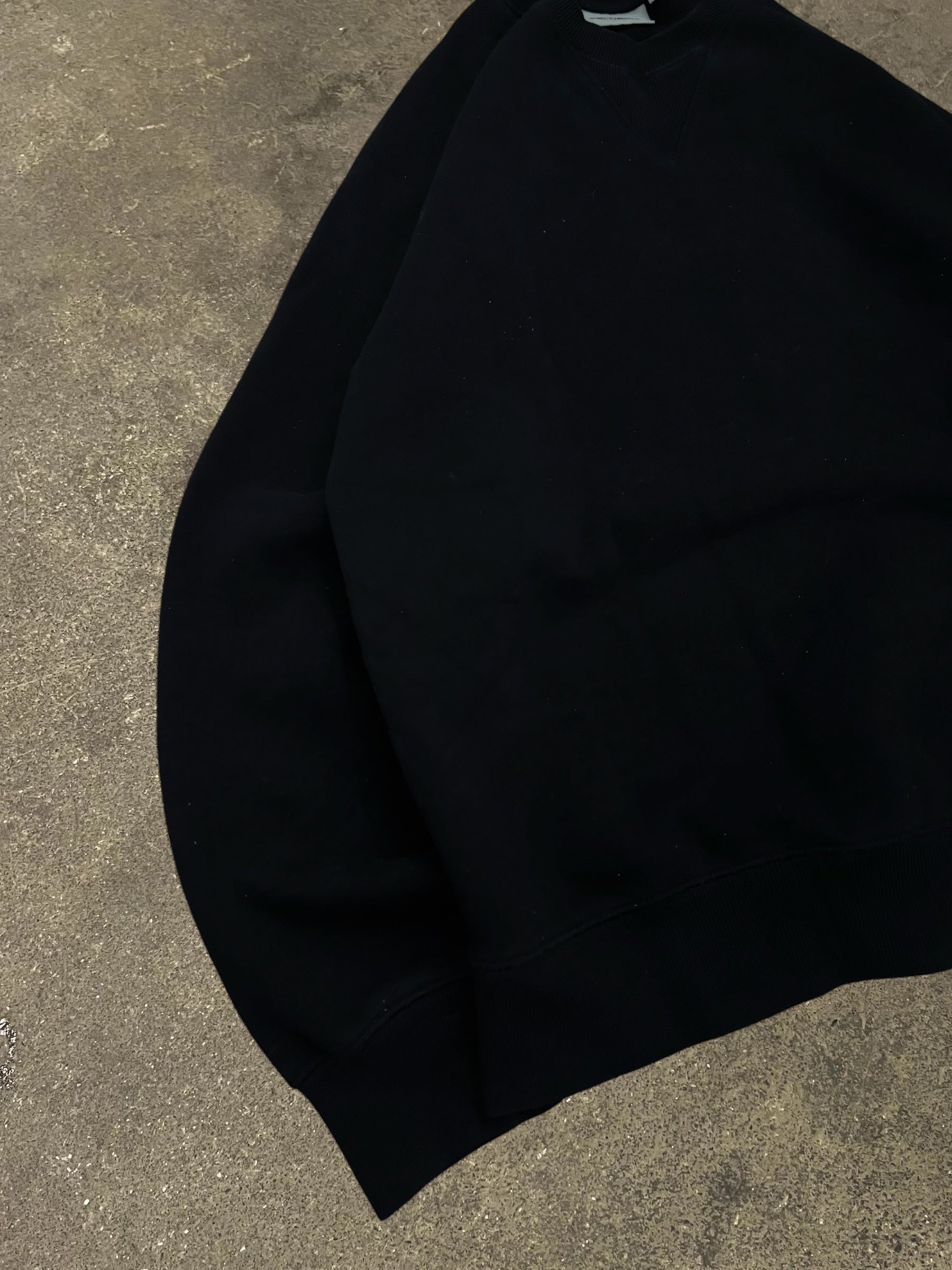 CARHARTT BLACK CHASE SWEATSHIRT