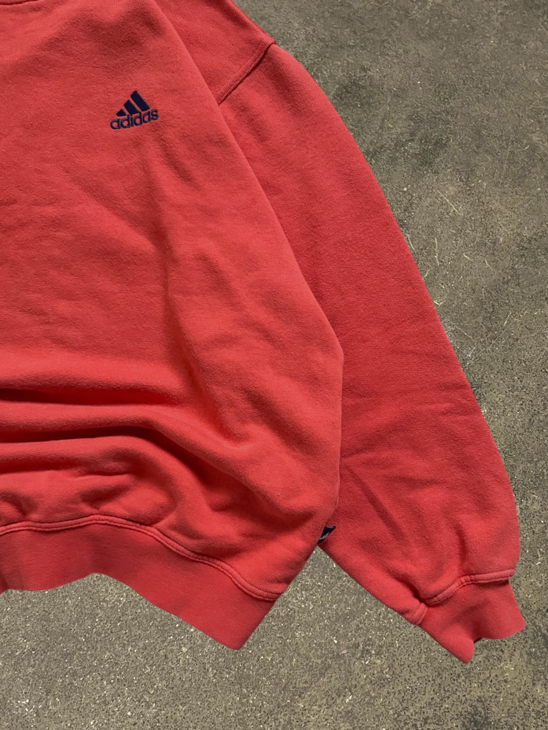 VINTAGE 90S ORANGE ADIDAS SWEATSHIRT