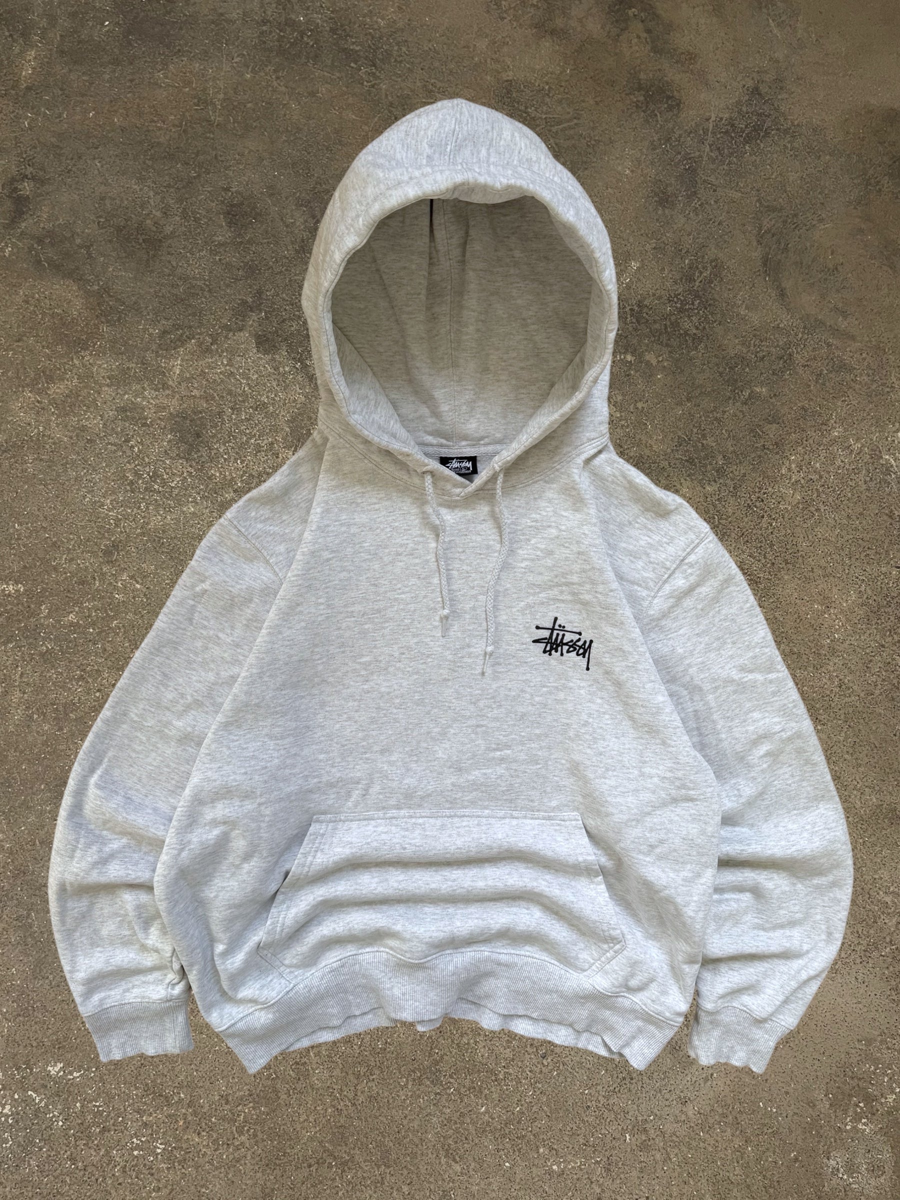 STÜSSY GREY BASIC LOGO HOODIE