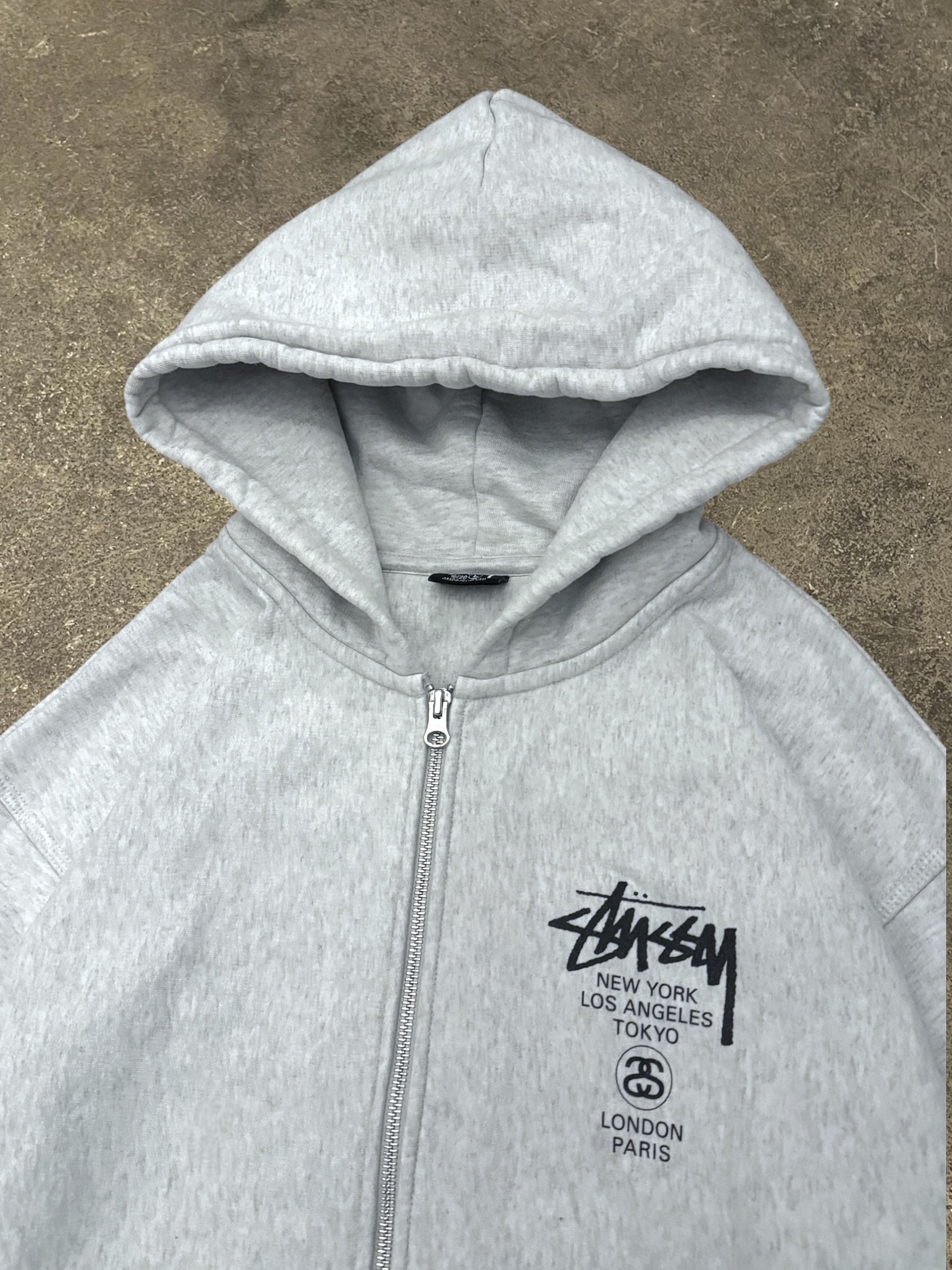 STÜSSY GREY WORLD TOUR ZIP-UP HOODIE
