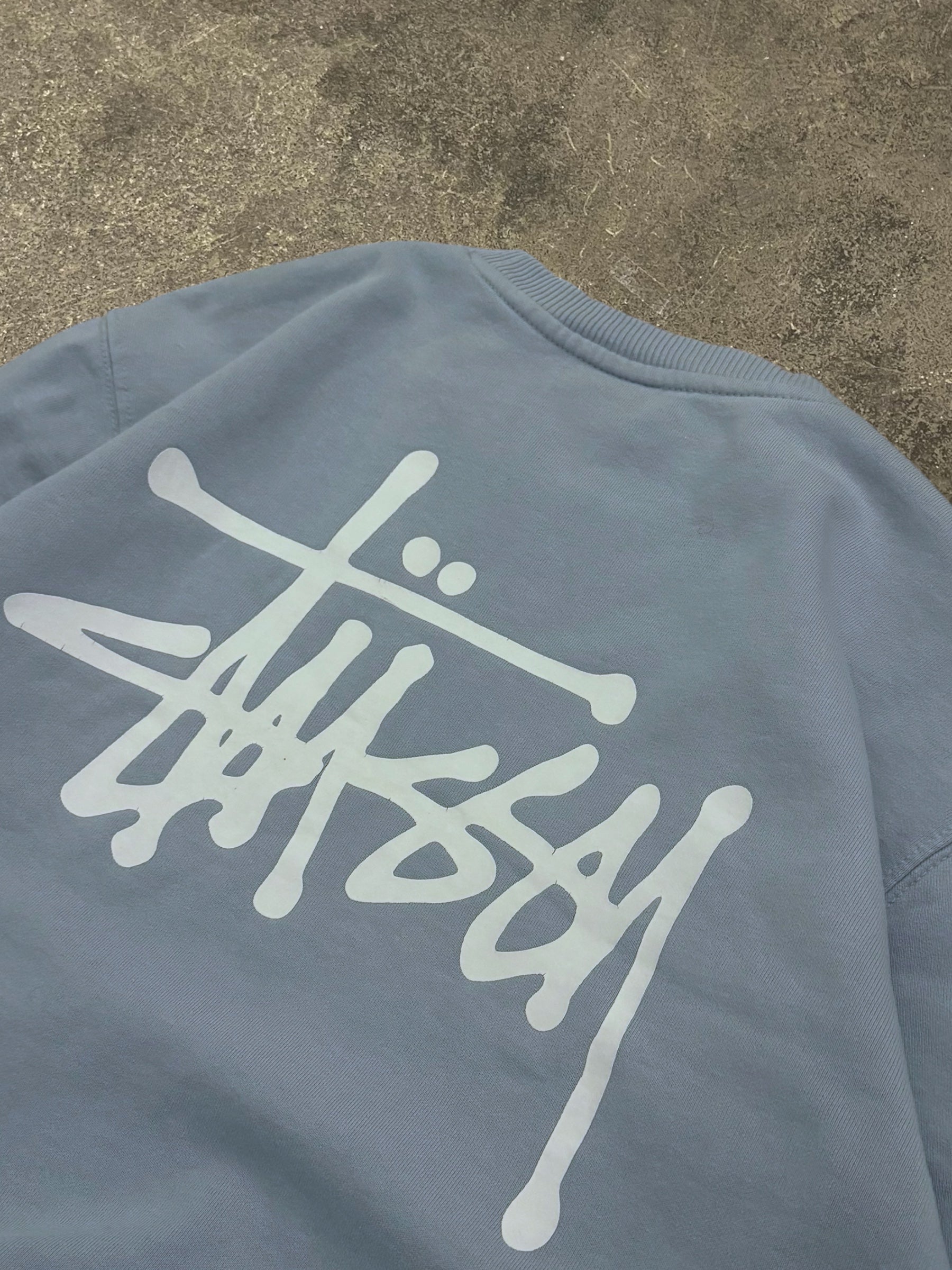 STÜSSY BASIC LOGO SWEATSHIRT