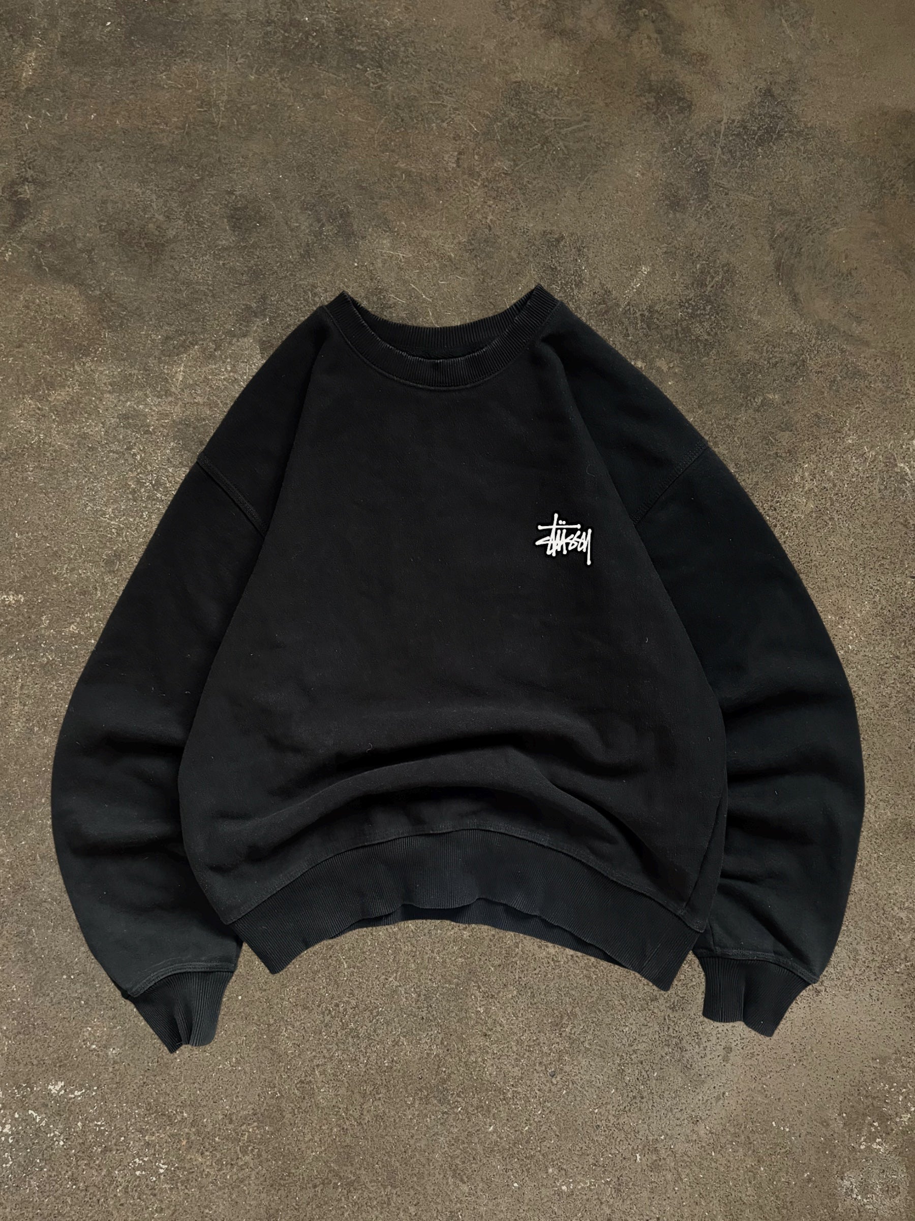 STÜSSY BLACK BASIC LOGO SWEATSHIRT