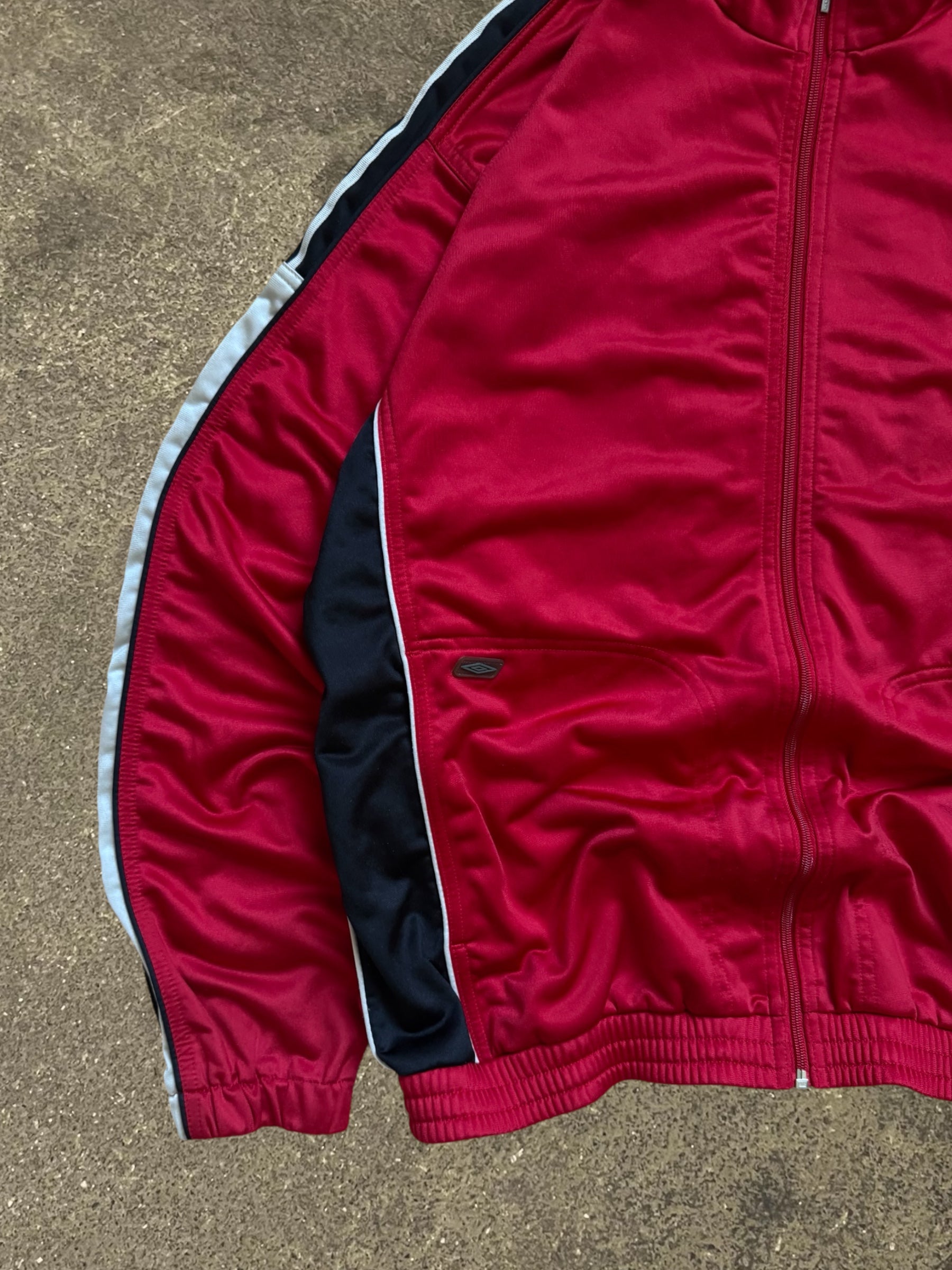 VINTAGE UMBRO TRACK JACKET