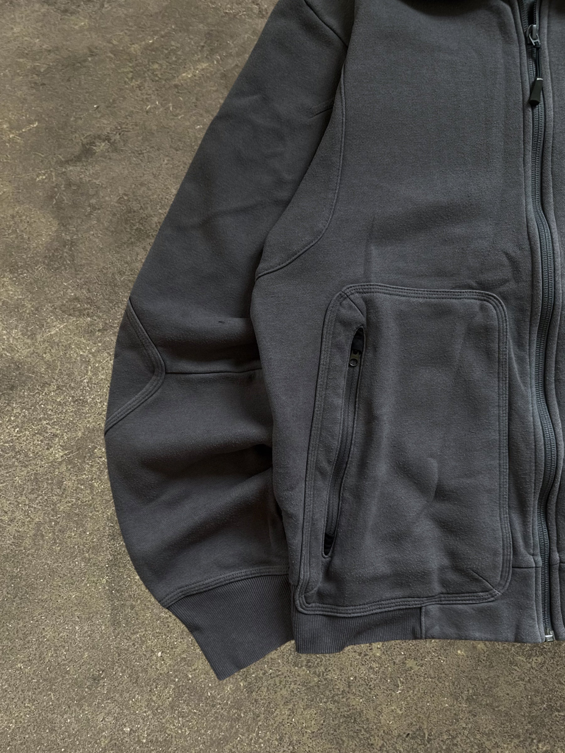 VINTAGE 00S NIKE AIR ZIP-UP SWEATSHIRT