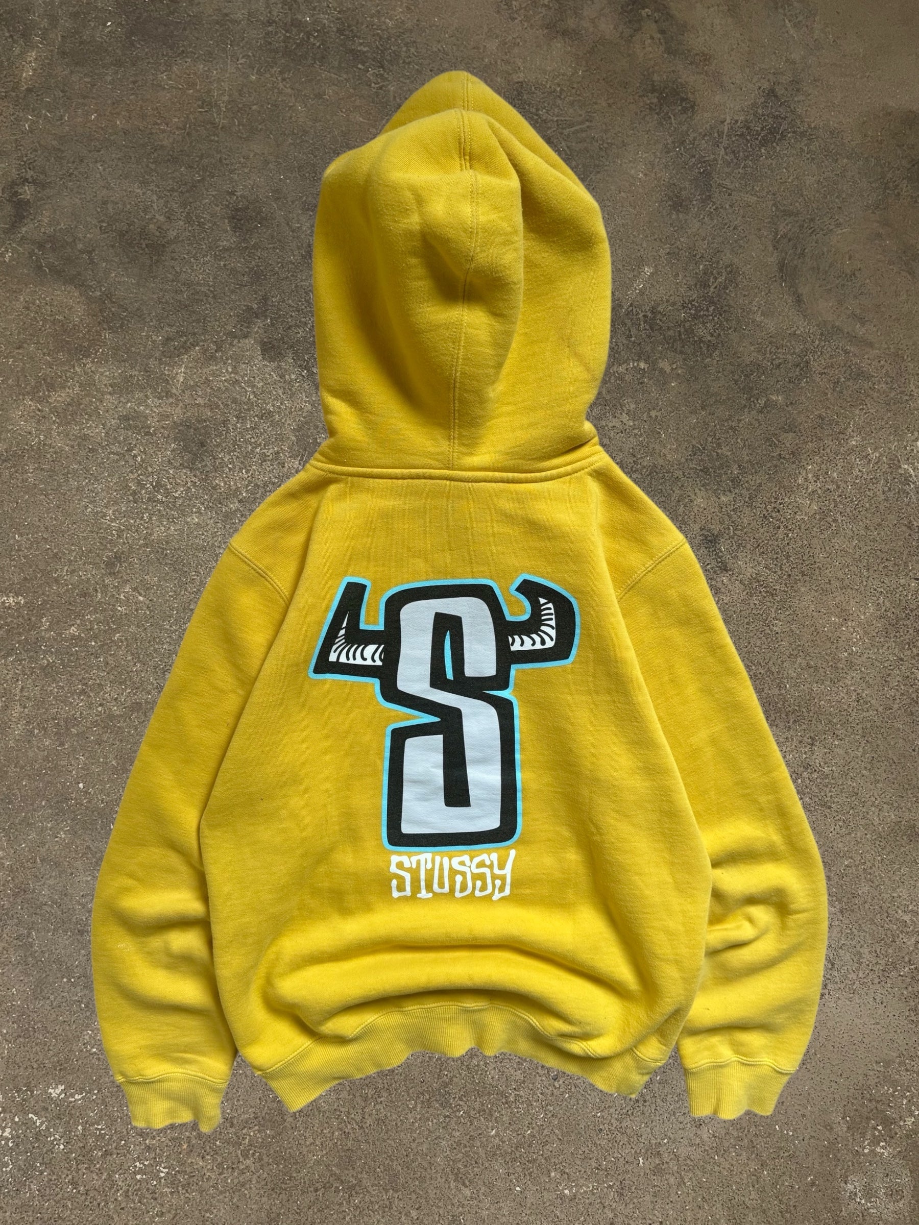 STÜSSY YELLOW S-HORNS HOODIE