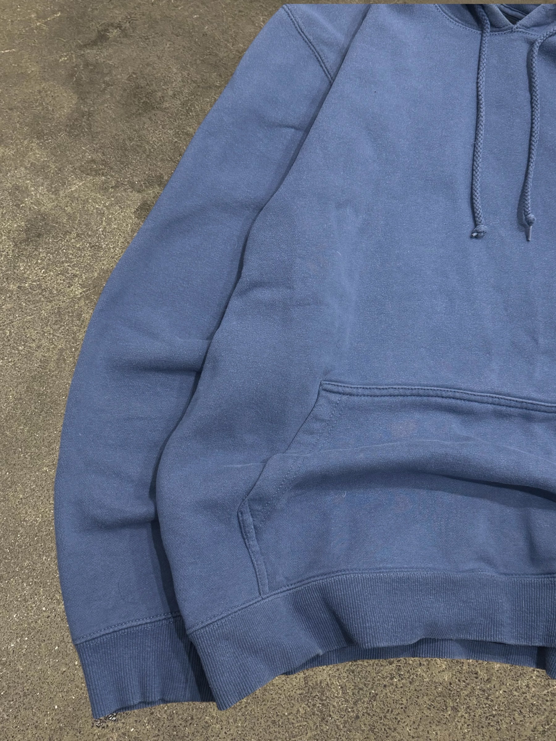 STÜSSY BACK HOOD APPLIQUE HOODIE