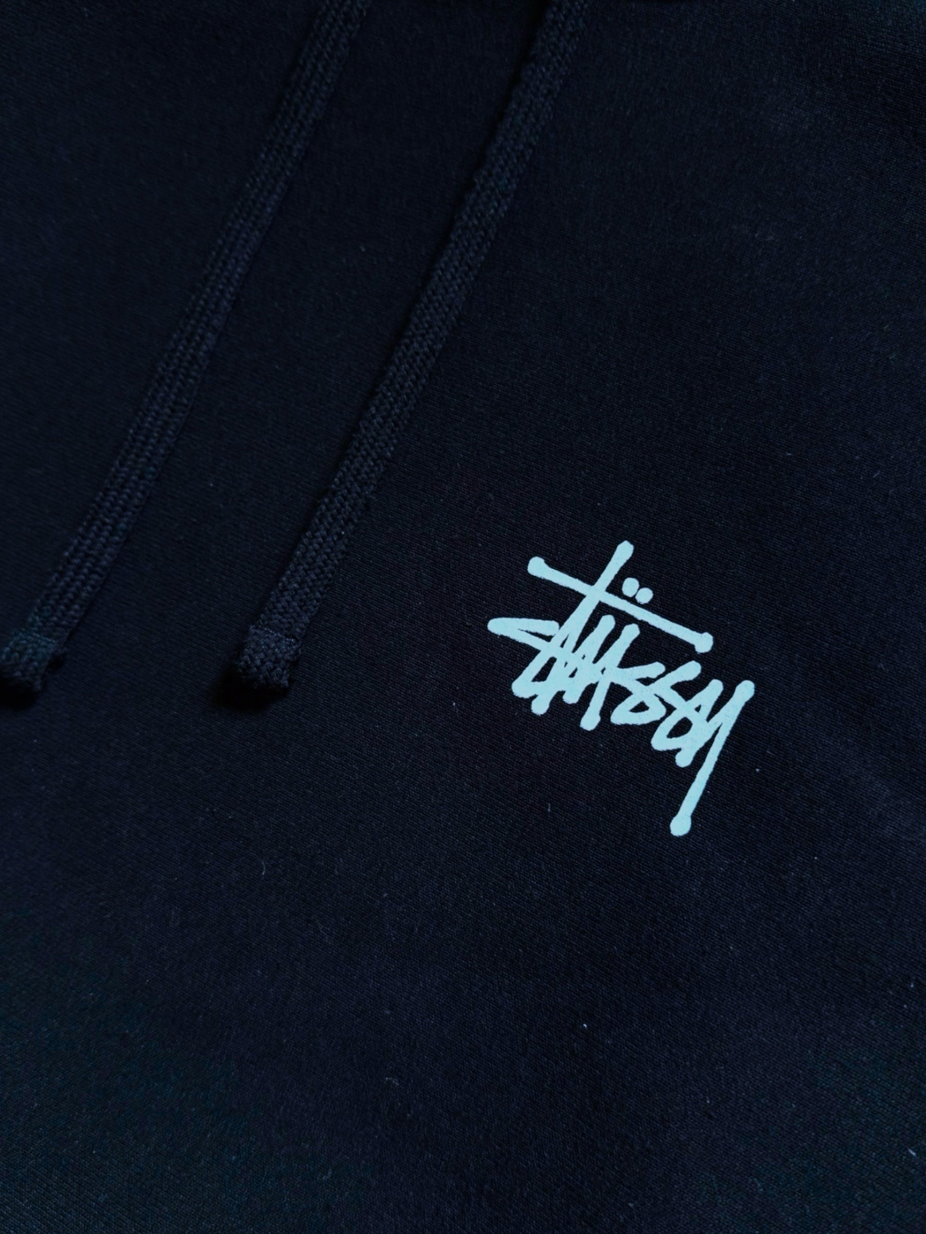 STÜSSY NAVY BASIC LOGO HOODIE