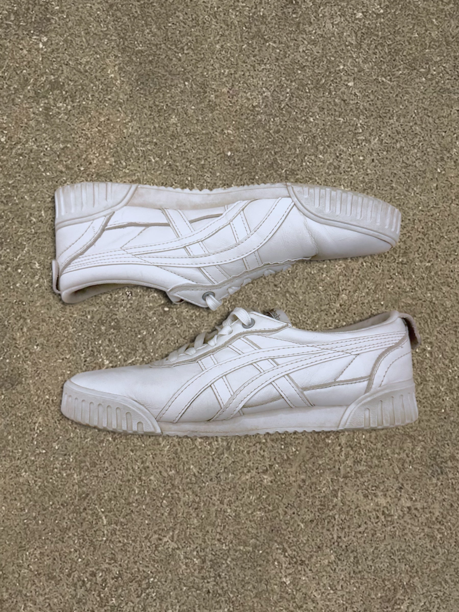 ONITSUKA TIGER DELEGATION-F