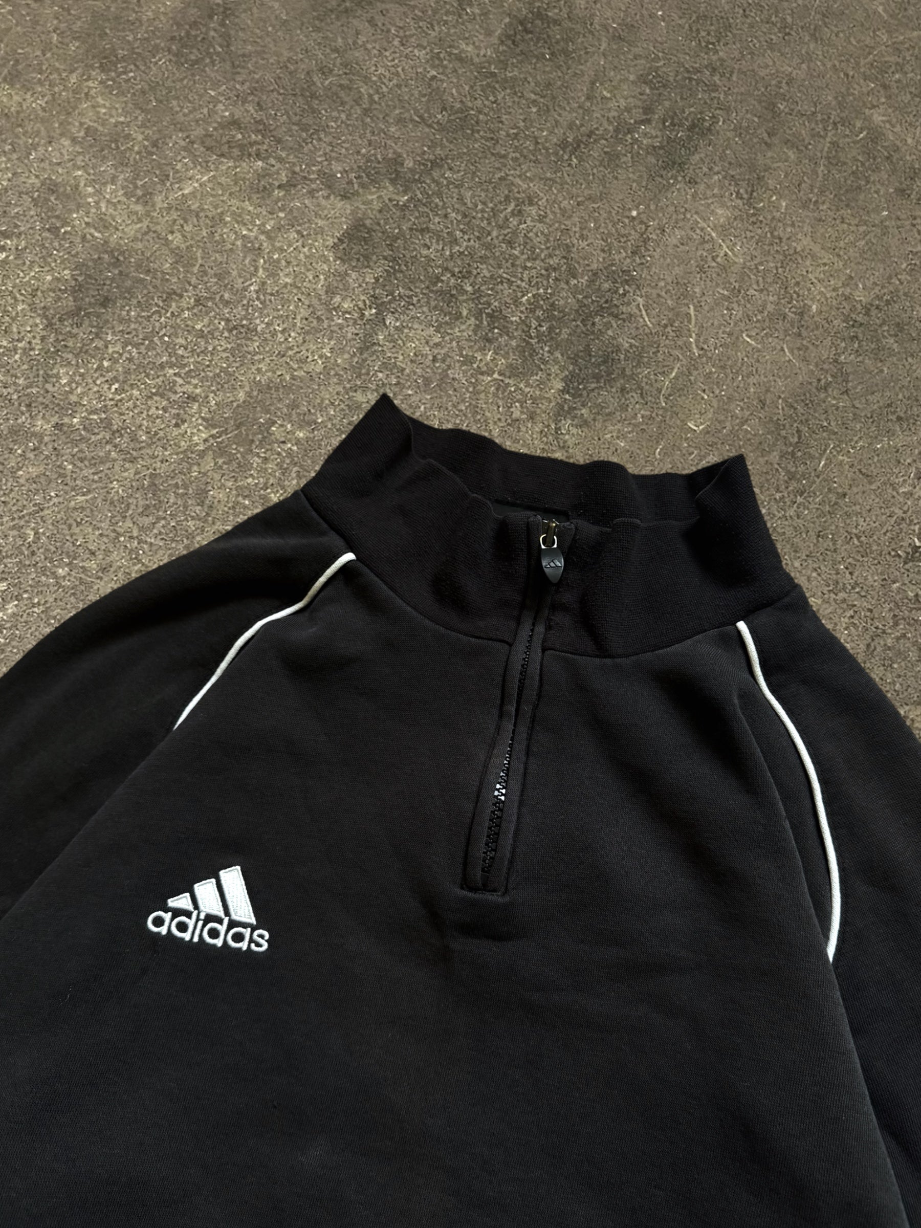 VINTAGE 00S ADIDAS QUARTER-ZIP SWEATSHIRT