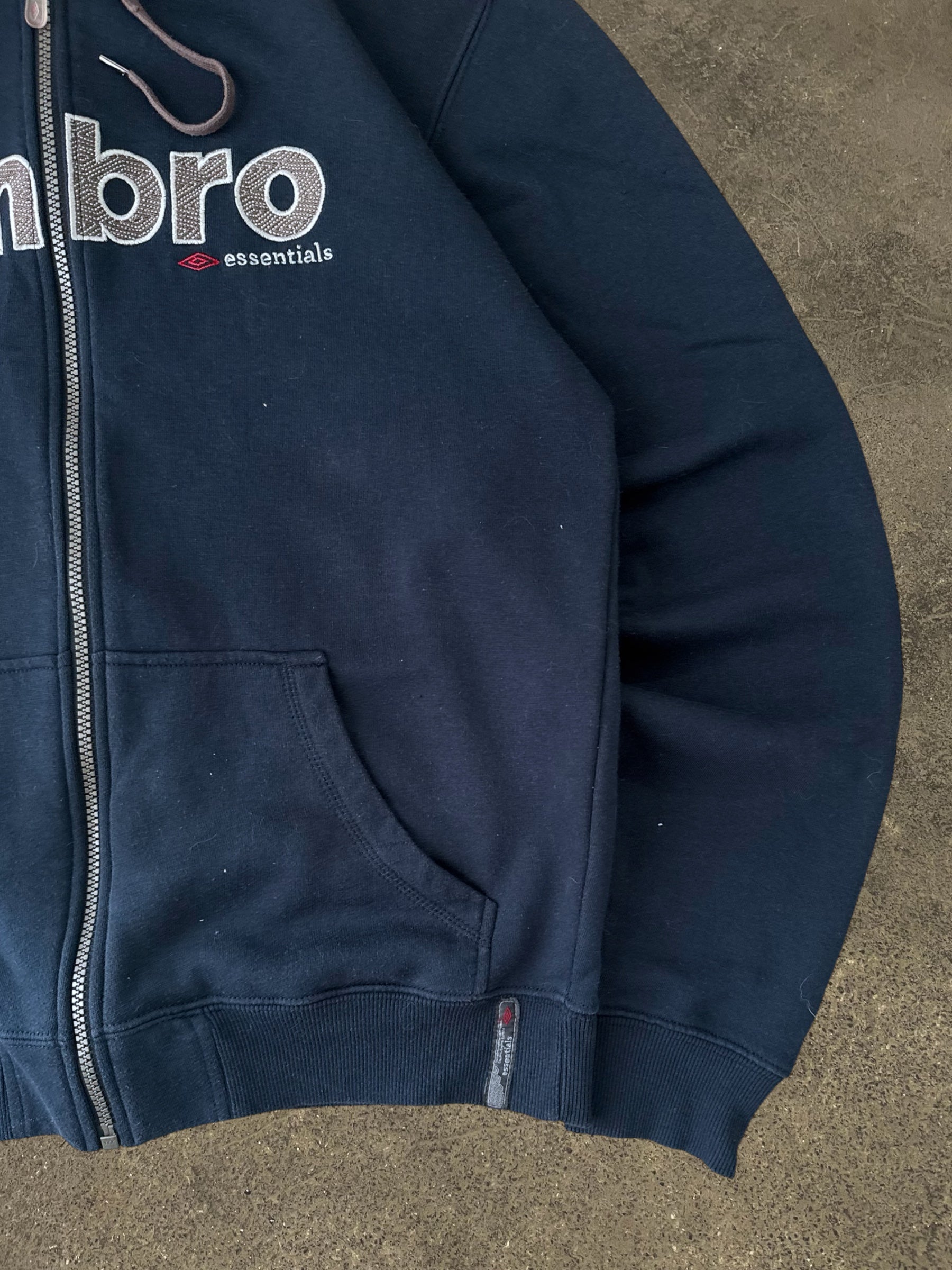 VINTAGE UMBRO HOODIE