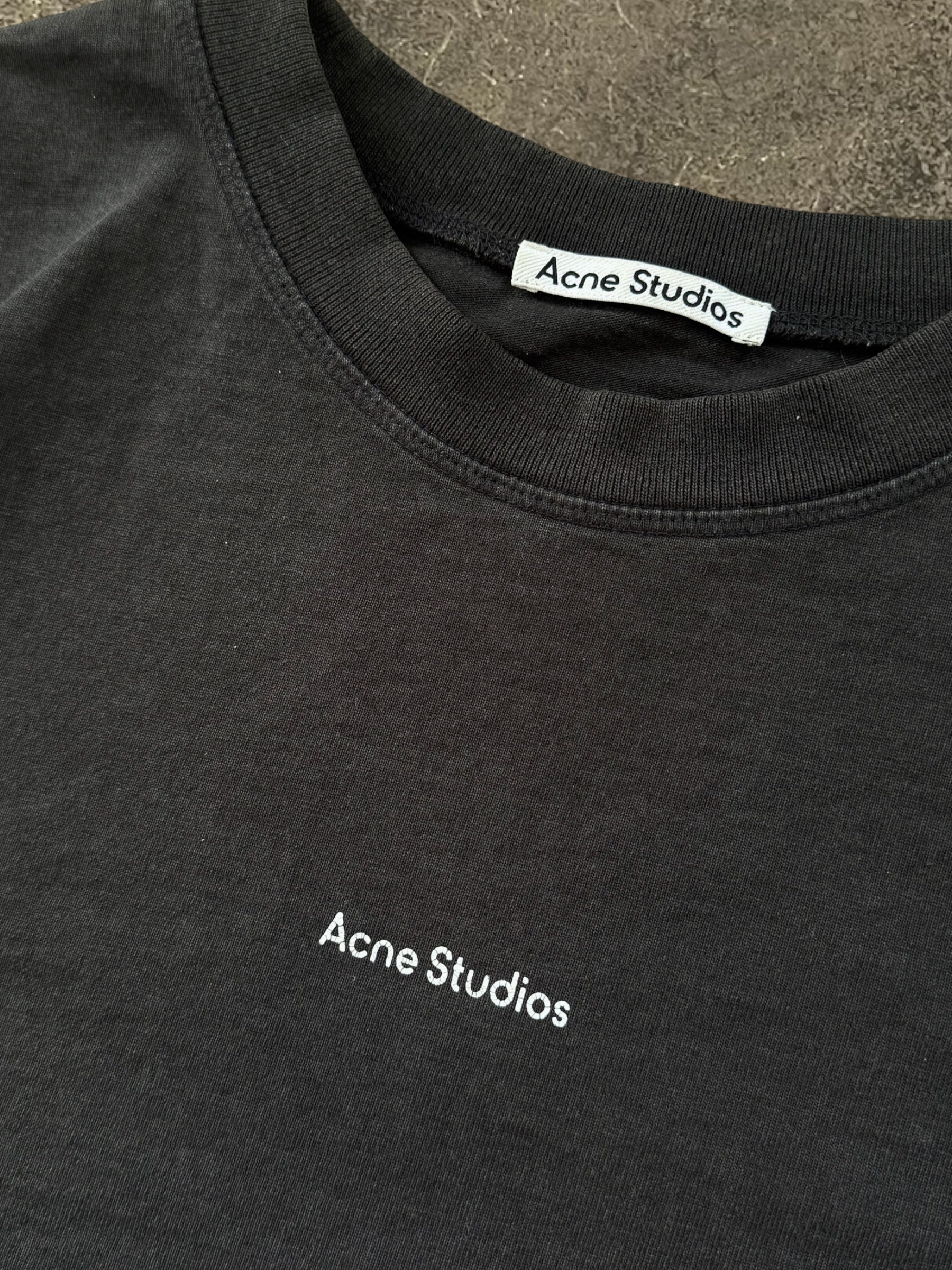 ACNE STUDIOS STAMP LOGO T-SHIRT