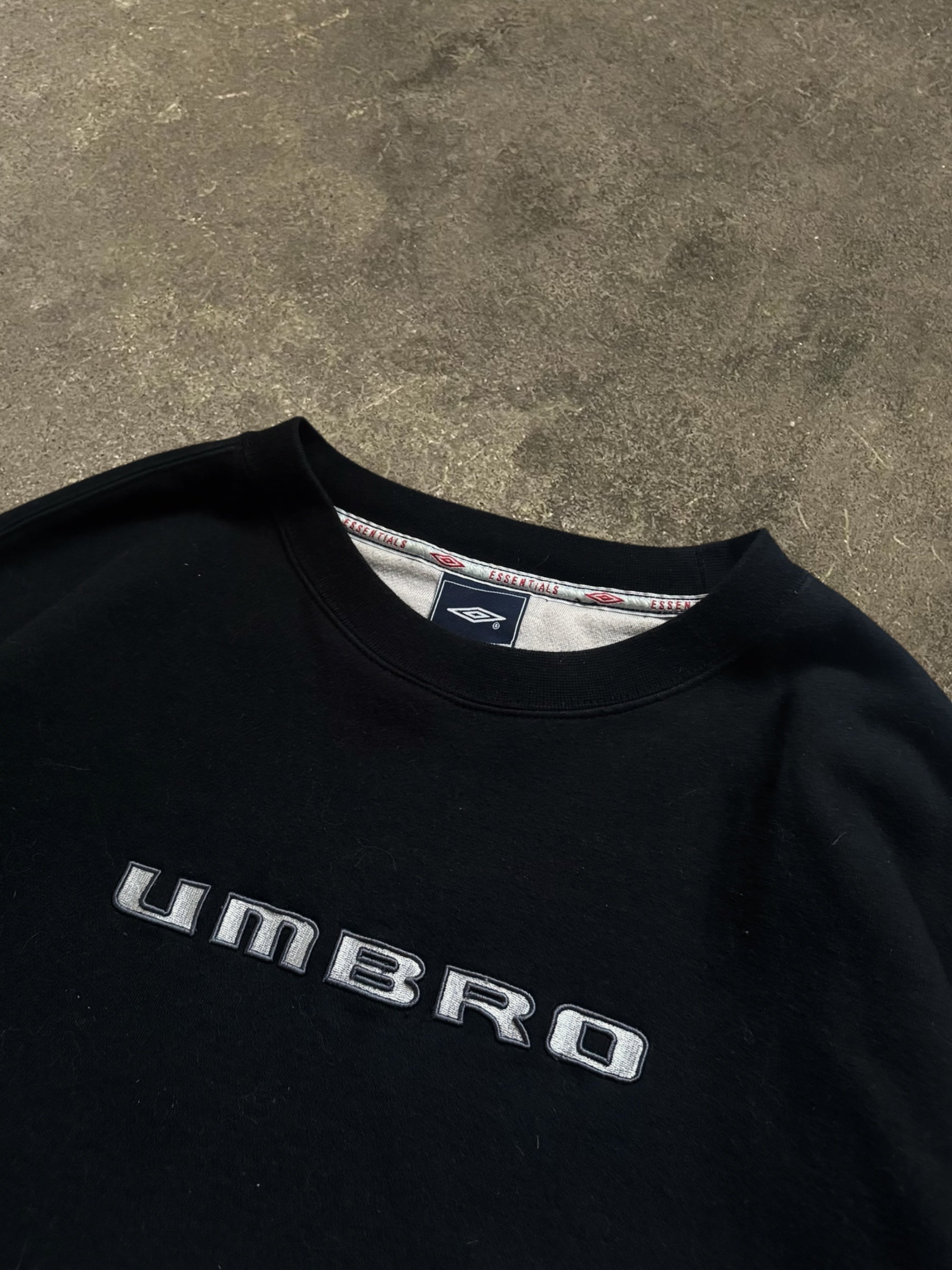 VINTAGE UMBRO SPELLOUT SWEATSHIRT