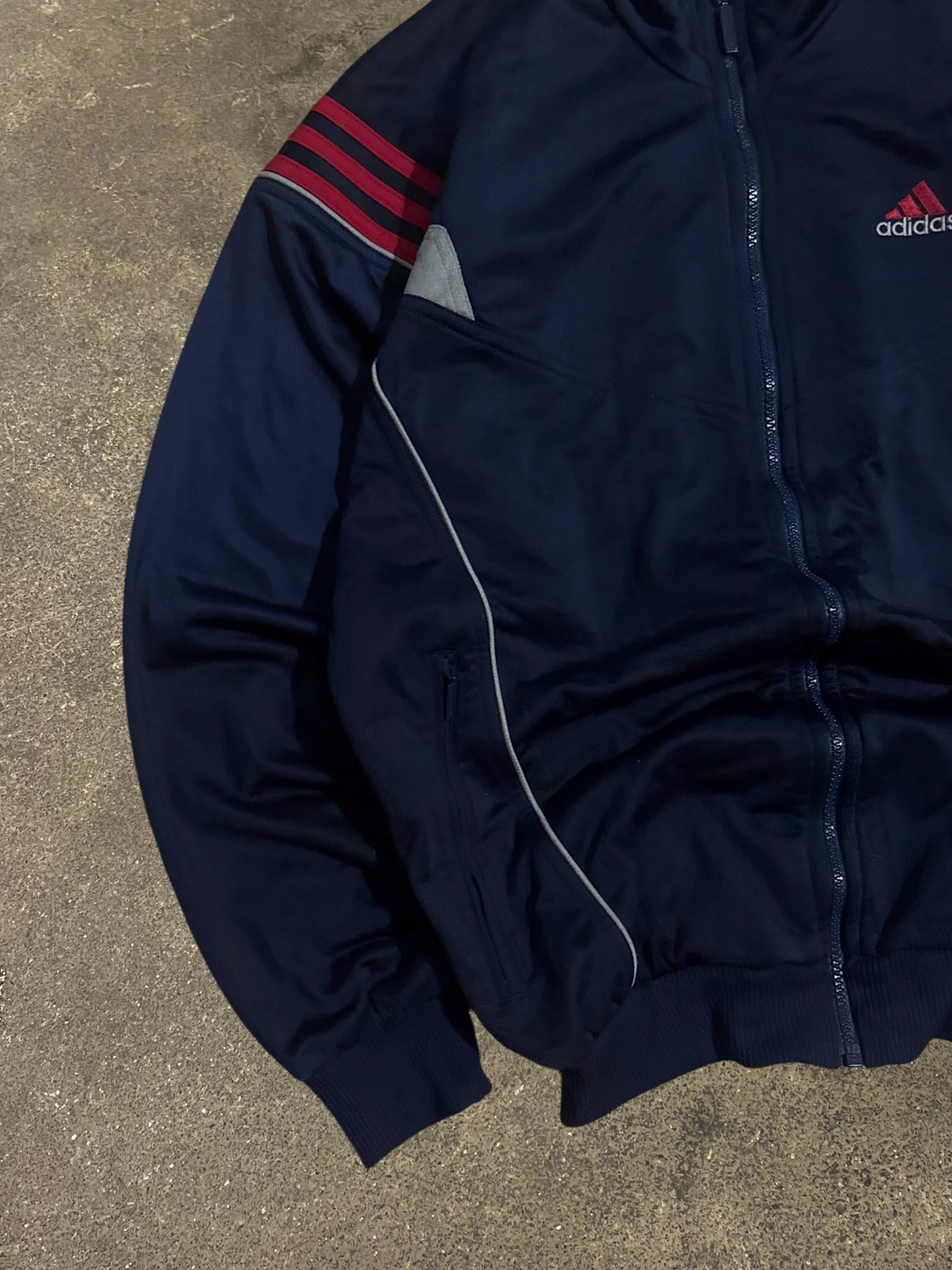 VINTAGE 90S NAVY/RED TRACK JACKET