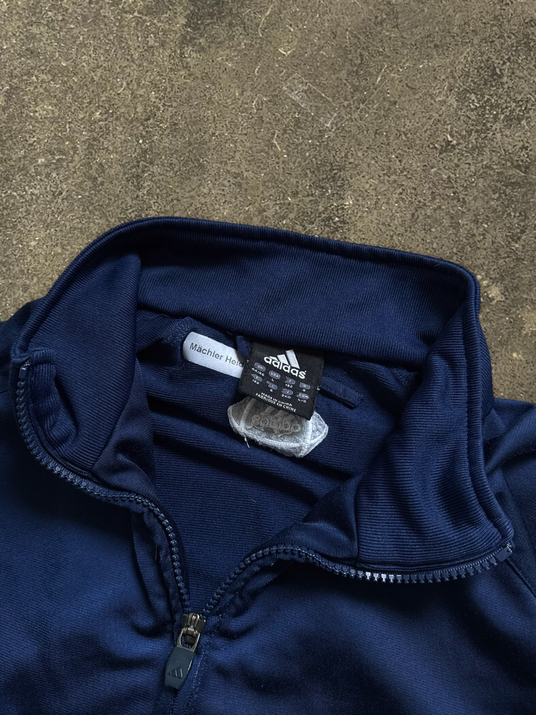 VINTAGE 00S ADIDAS TRACK JACKET