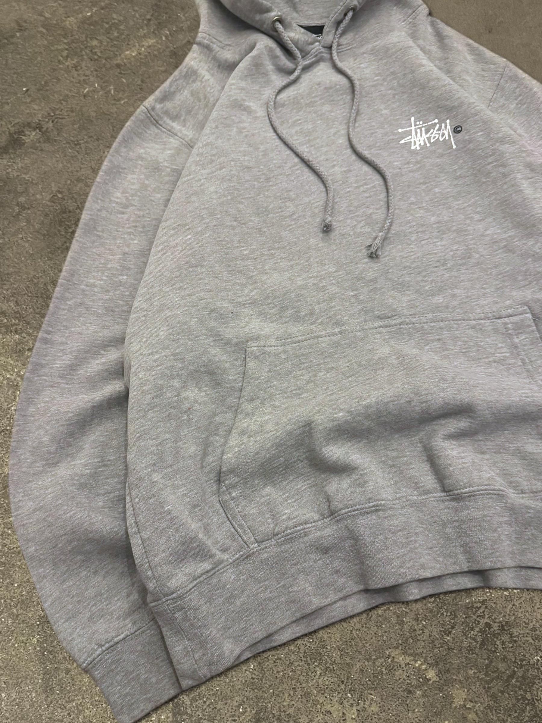 STÜSSY BASIC LOGO HOODIE