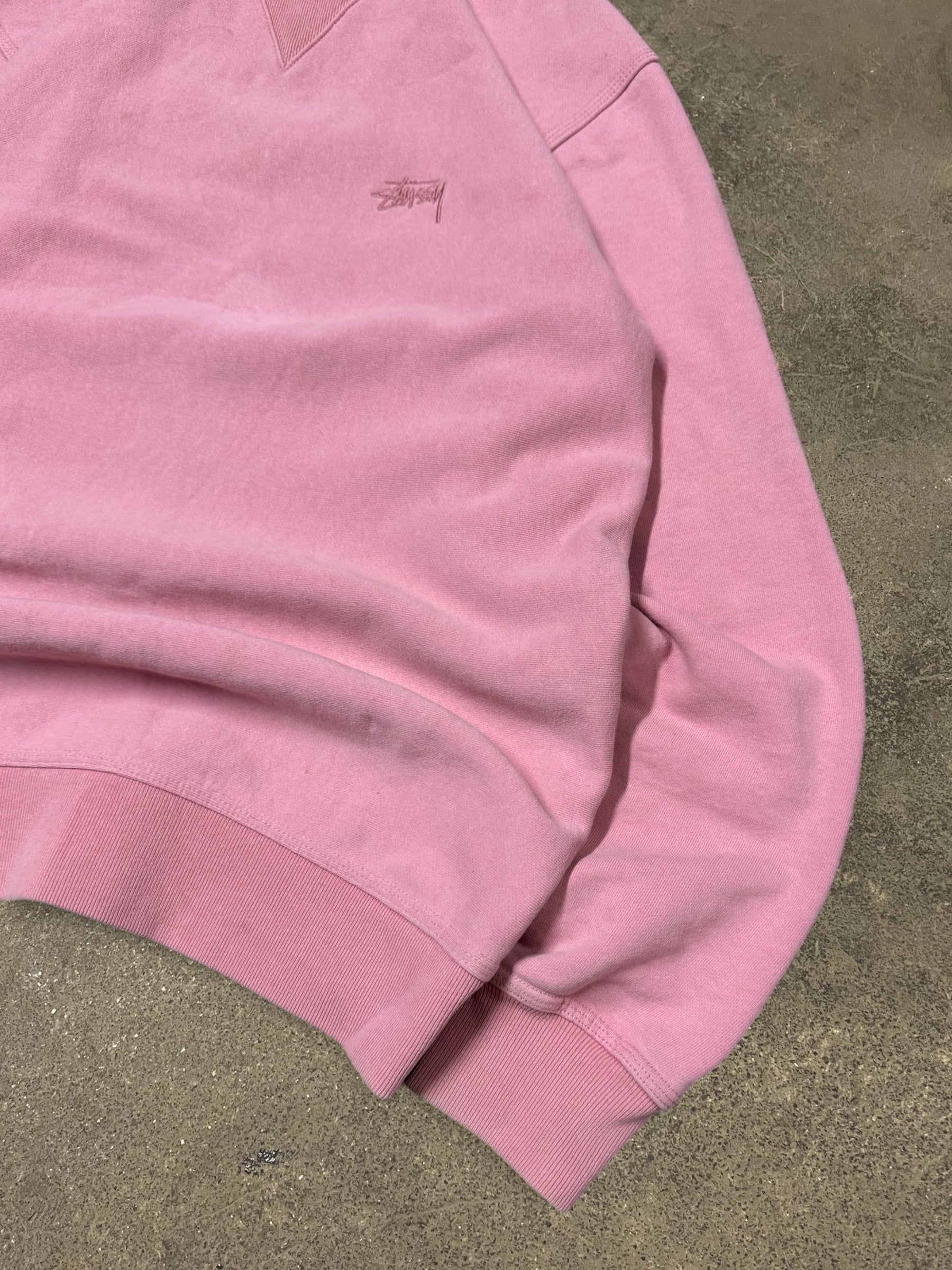 STÜSSY PINK STOCK LOGO SWEATSHIRT