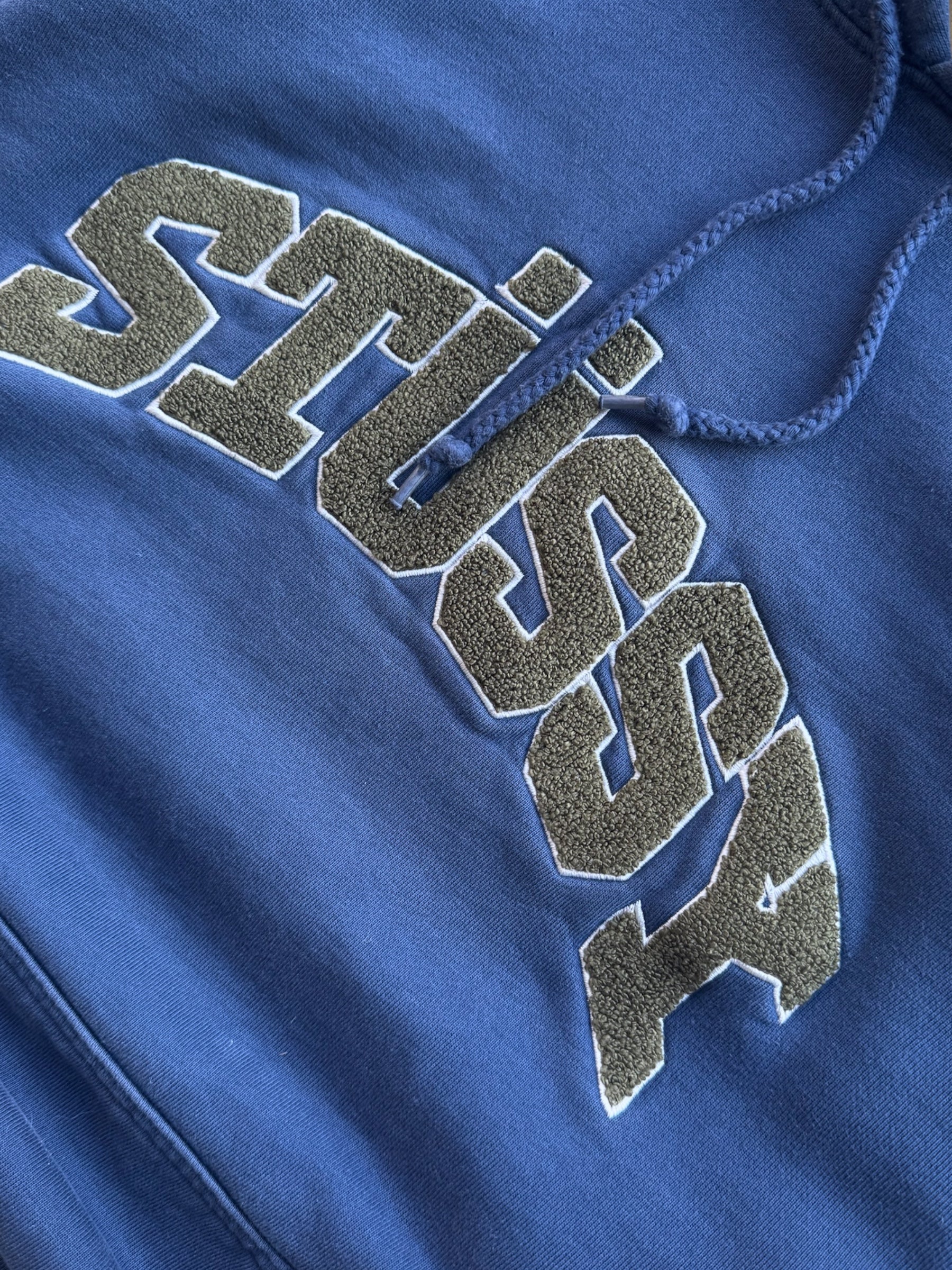 STÜSSY CHENILLE LOGO HOODIE