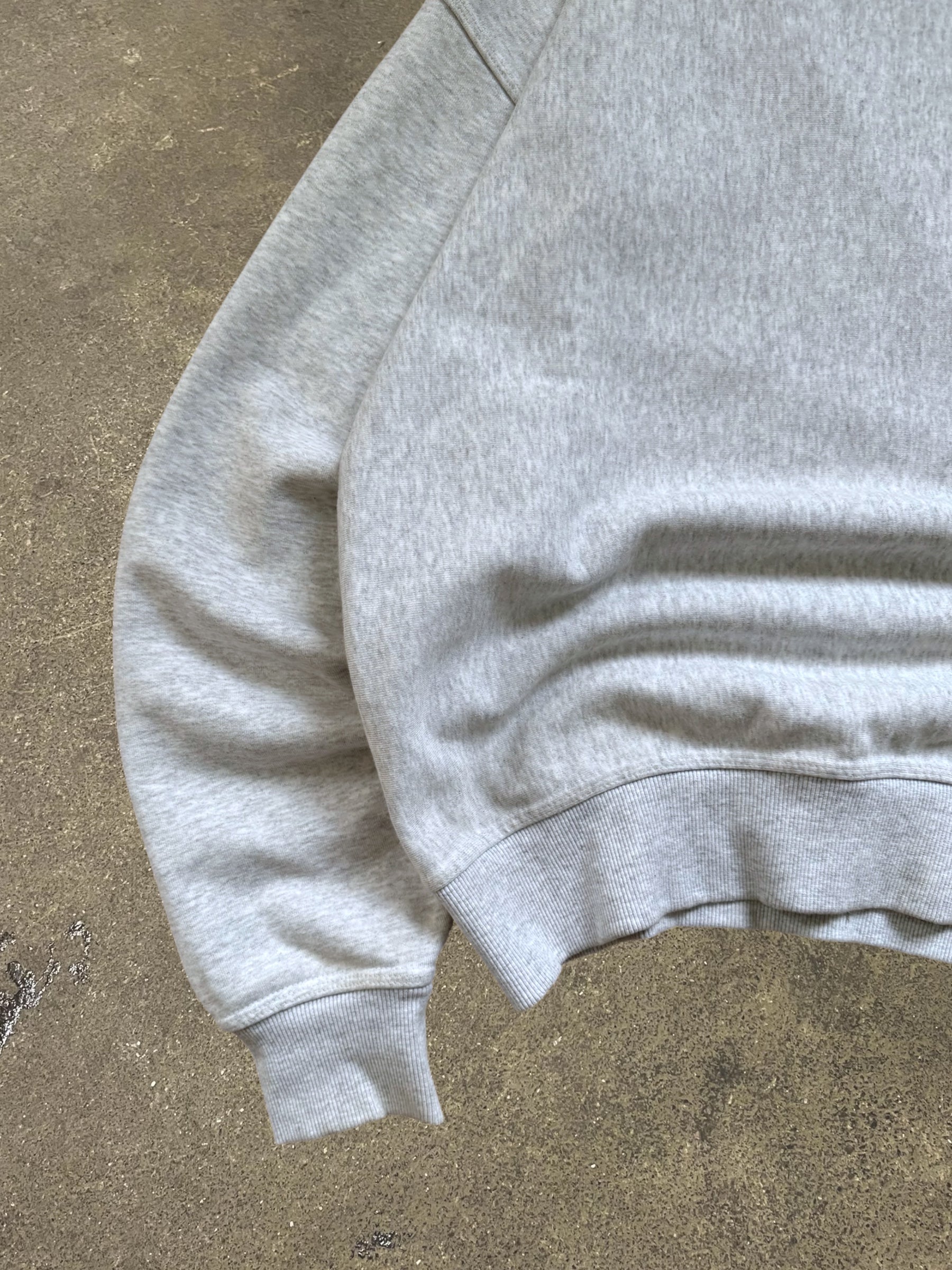 STÜSSY LONDON BASIC LOGO SWEATSHIRT