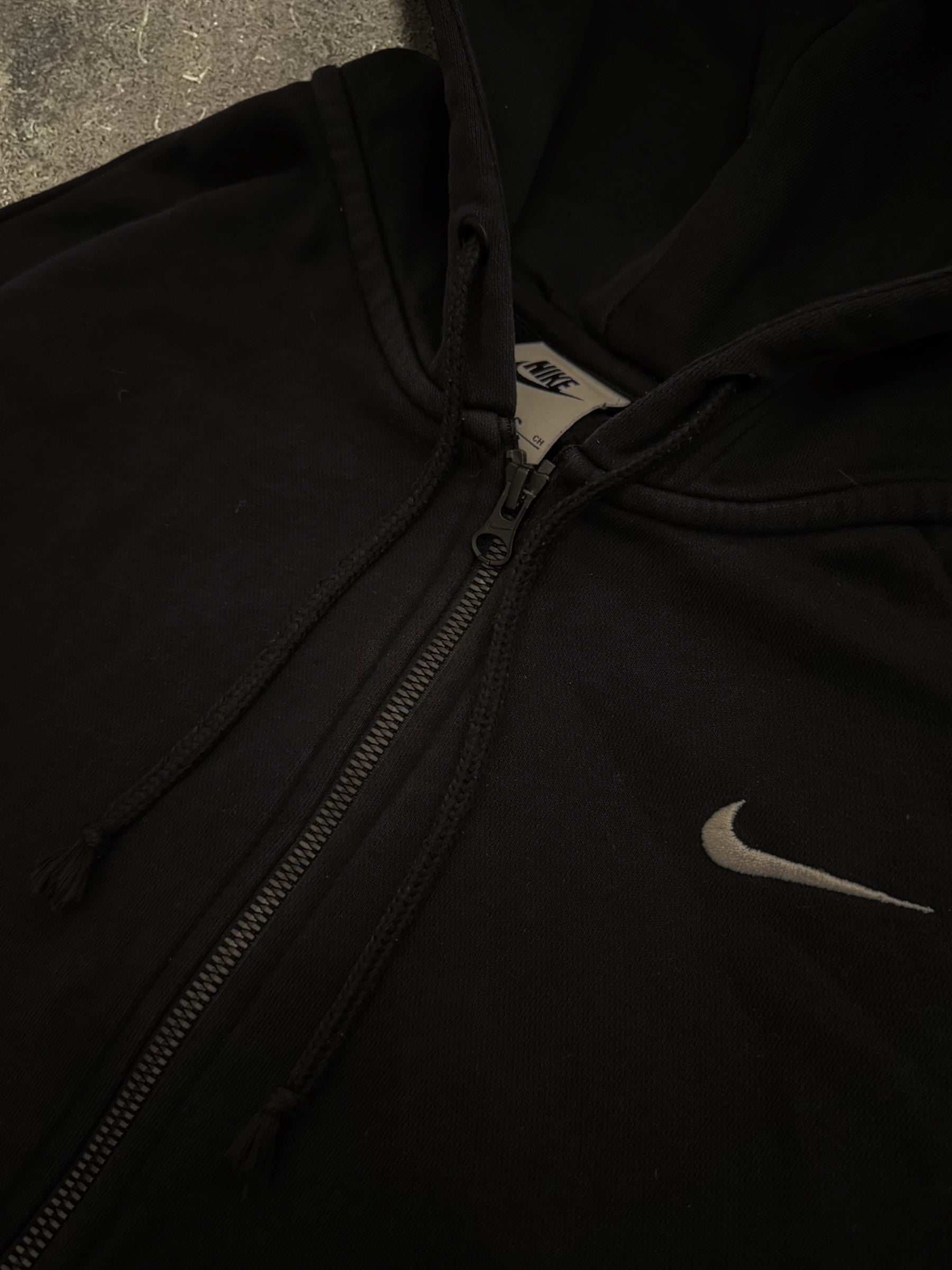 NIKE ZIP-UP HOODIE