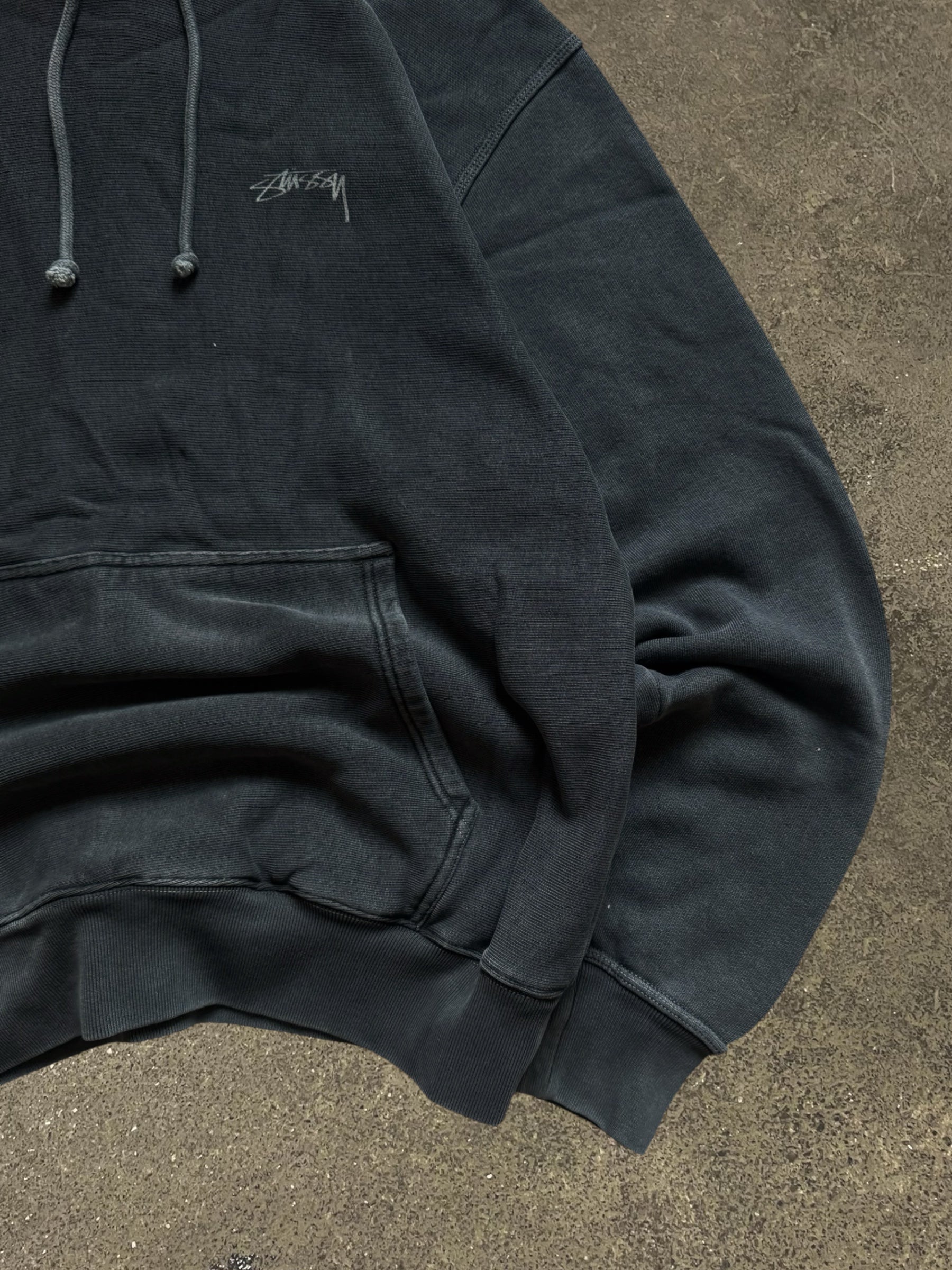 STÜSSY STOCK PIGMENT DYED HOODIE