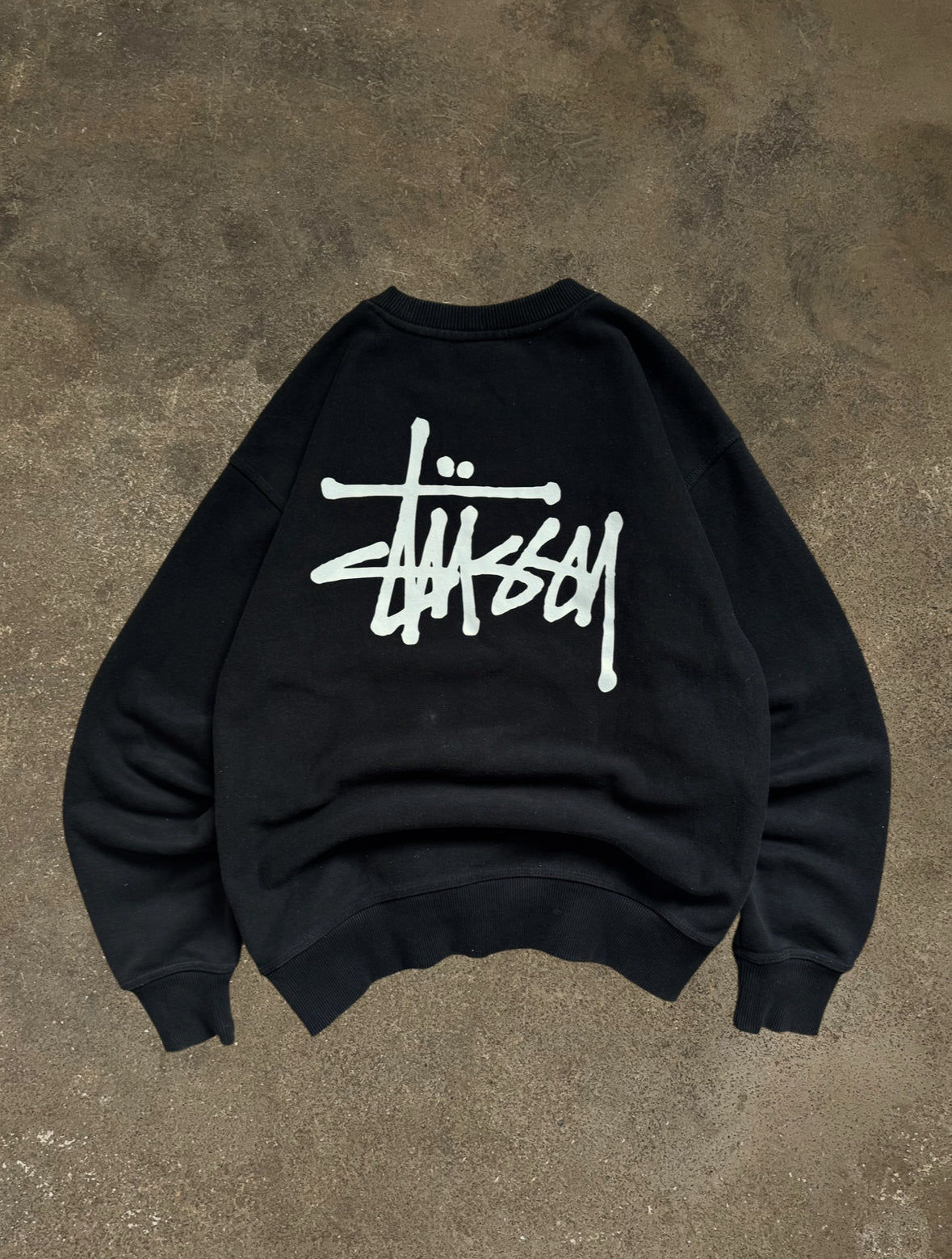 STÜSSY BLACK BASIC LOGO SWEATSHIRT