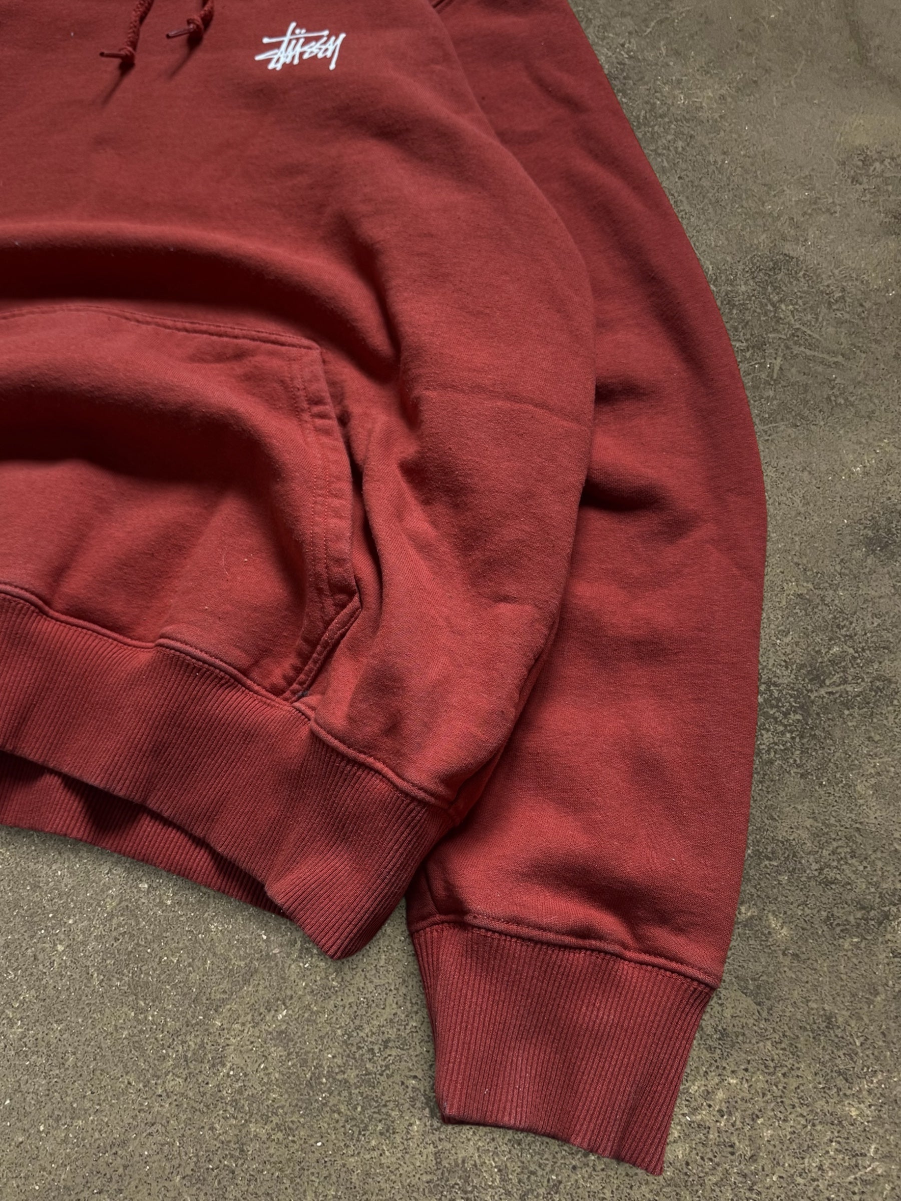 STÜSSY BASIC LOGO HOODIE