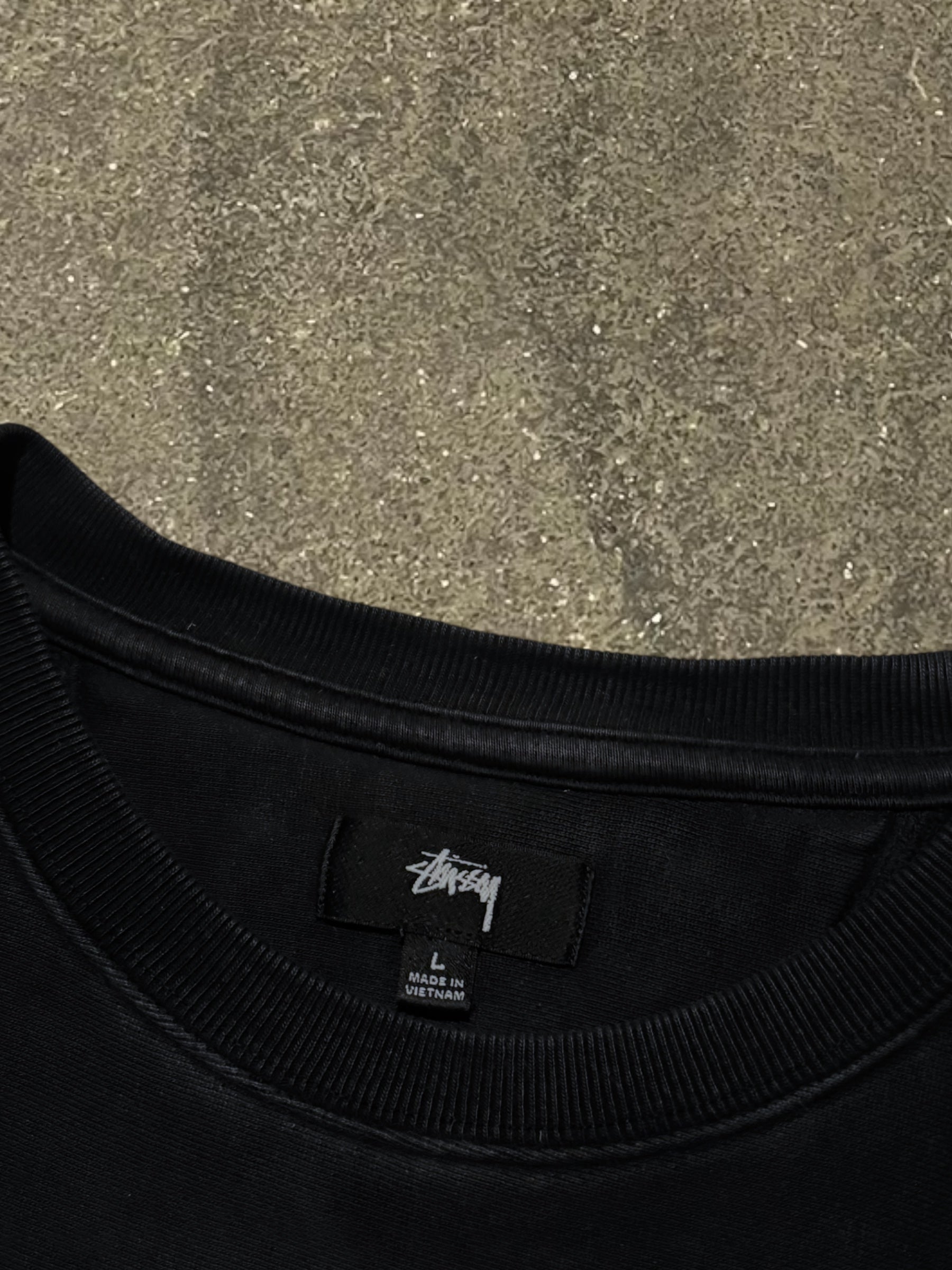STÜSSY BLACK STOCK LOGO SWEATSHIRT