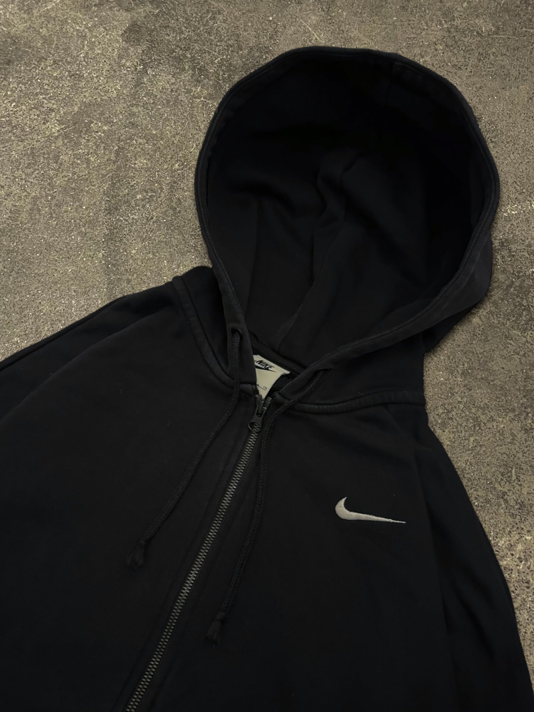 NIKE ZIP-UP HOODIE