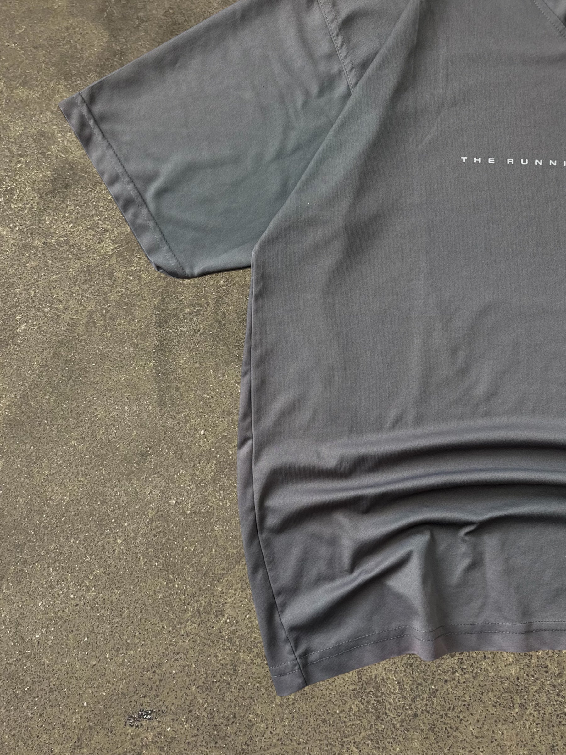 VINTAGE 90S NIKE T-SHIRT