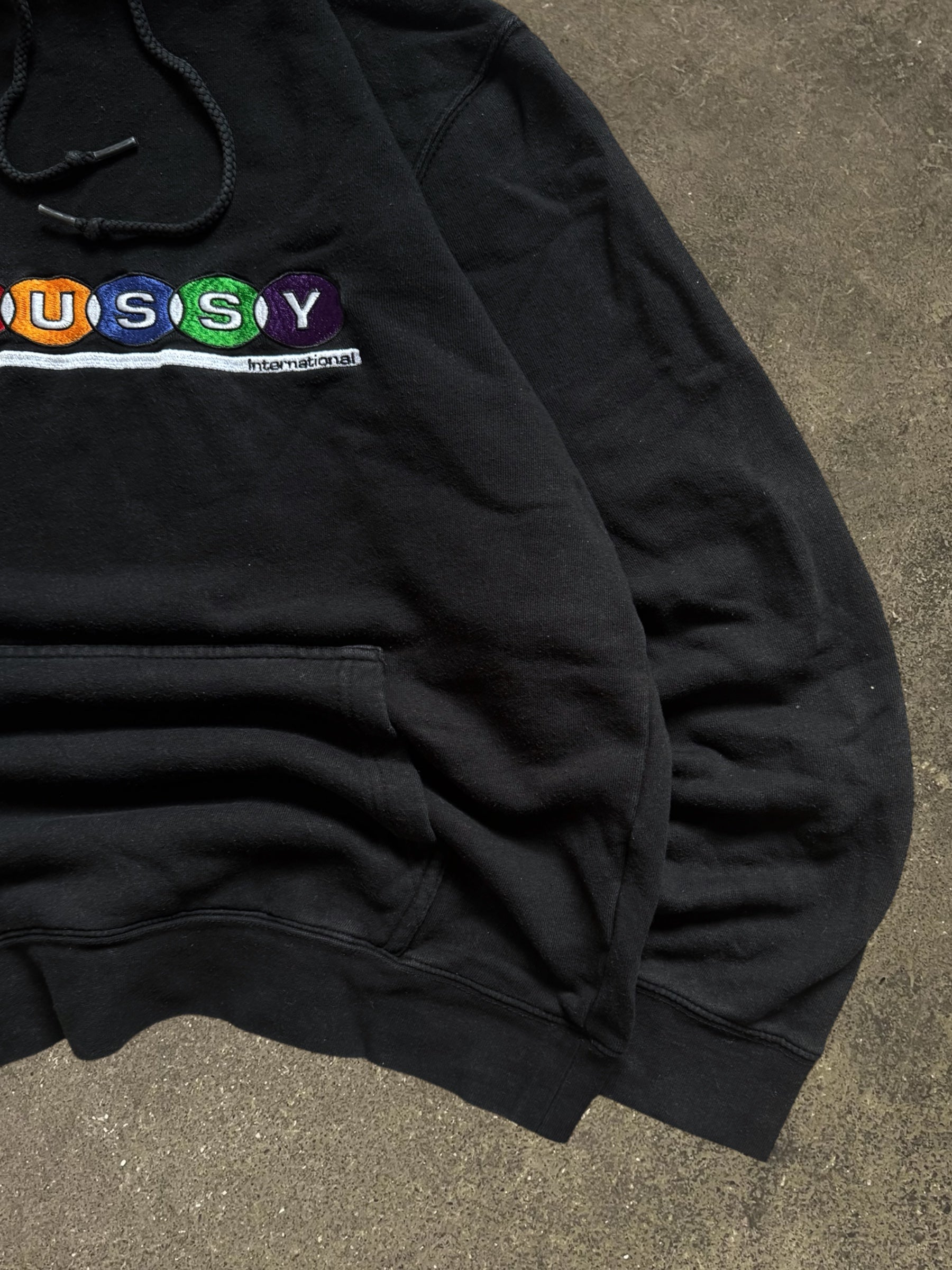 VINTAGE STÜSSY BILLIARDS APPLIQUE HOODIE
