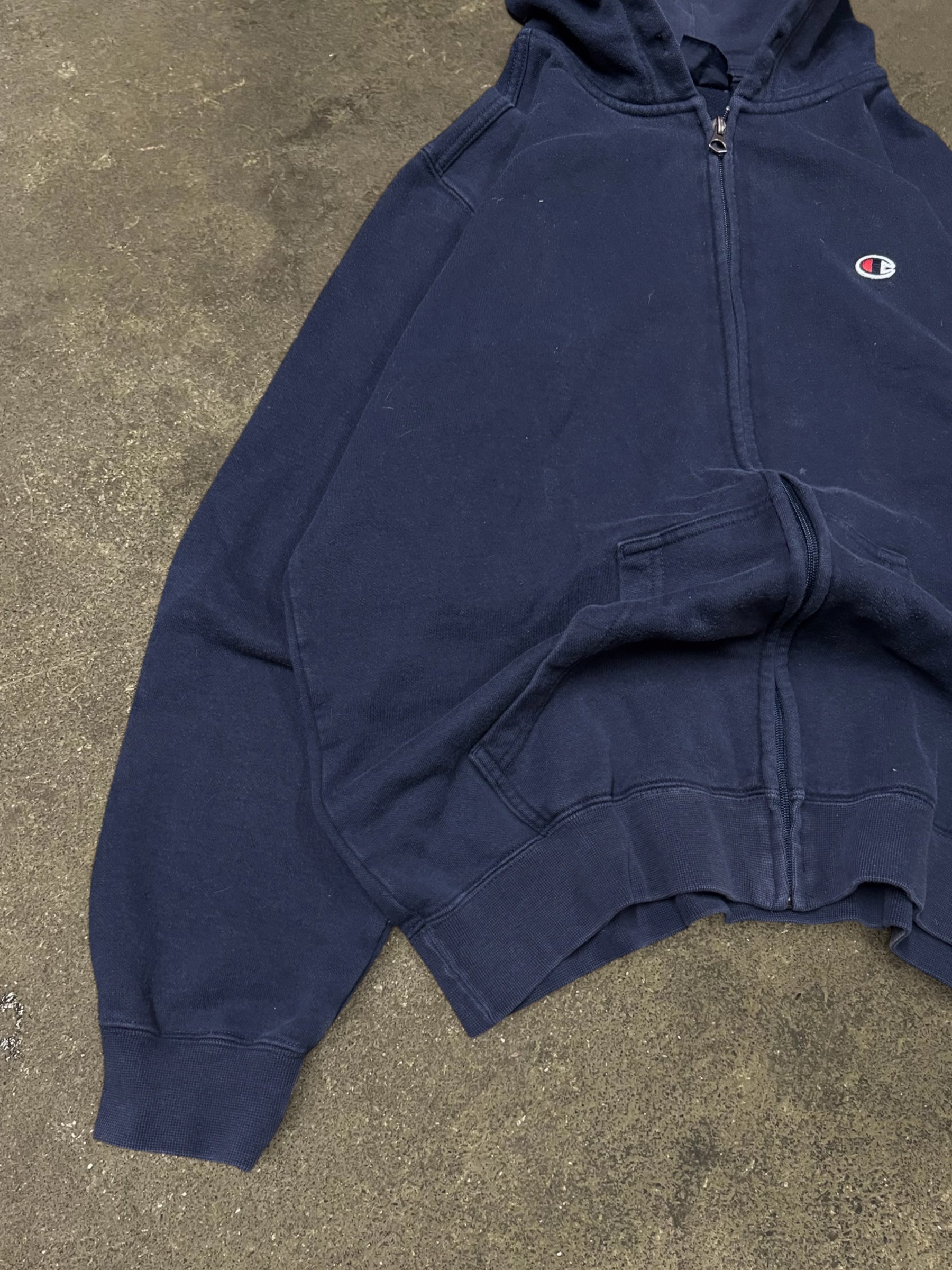 VINTAGE CHAMPION ZIP-UP HOODIE