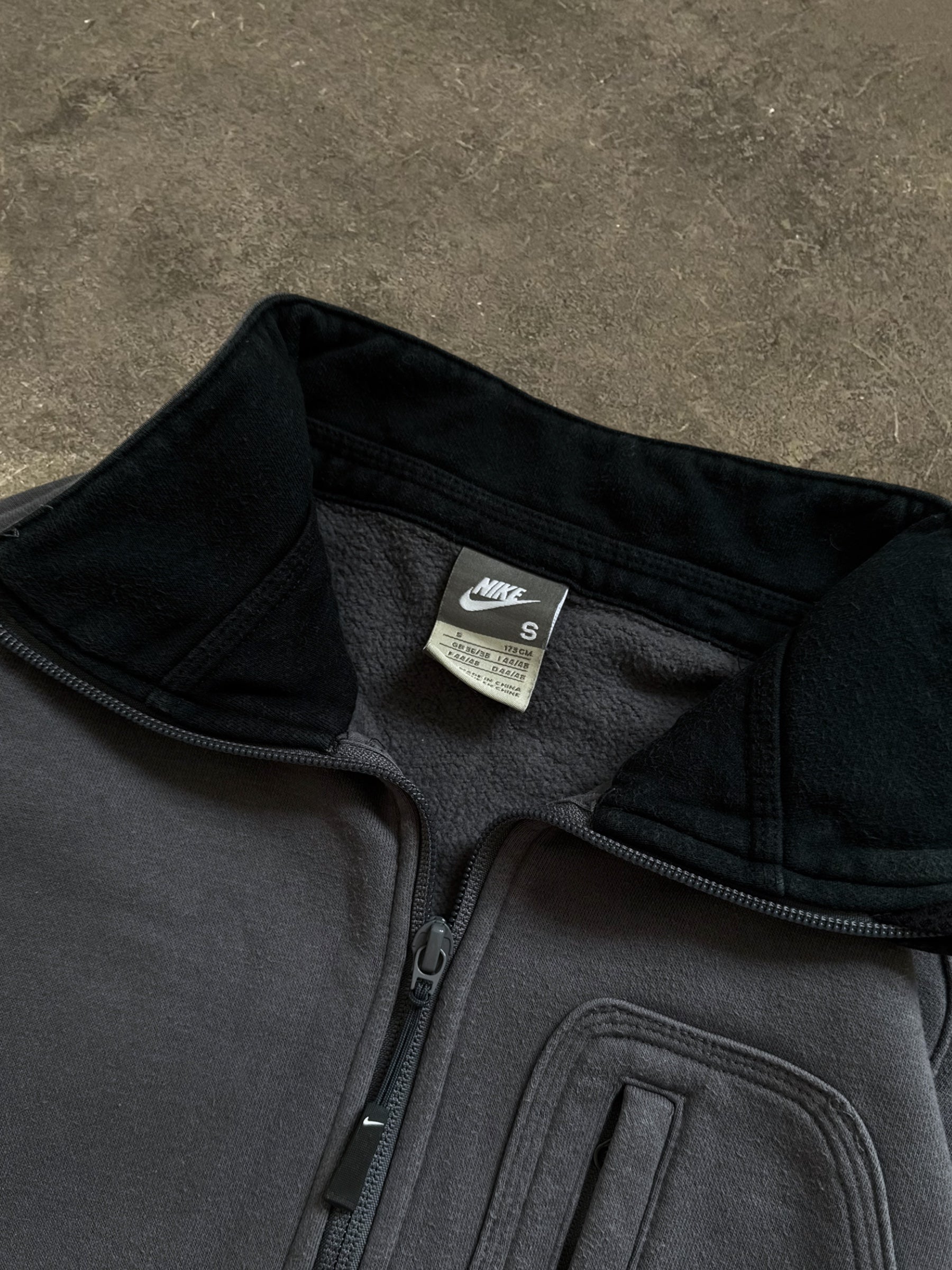 VINTAGE 00S NIKE AIR ZIP-UP SWEATSHIRT