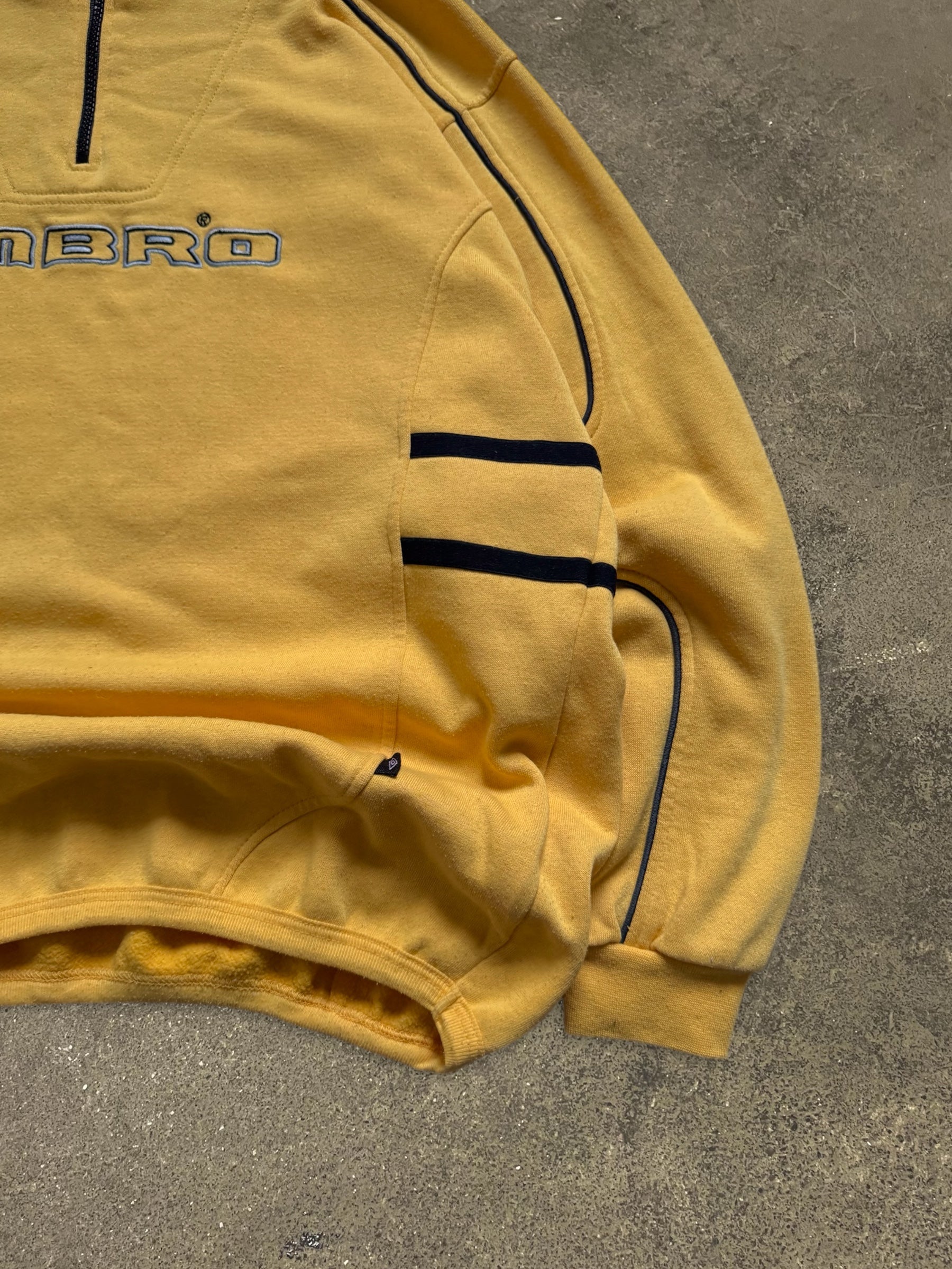 VINTAGE UMBRO QUARTER-ZIP SWEATSHIRT