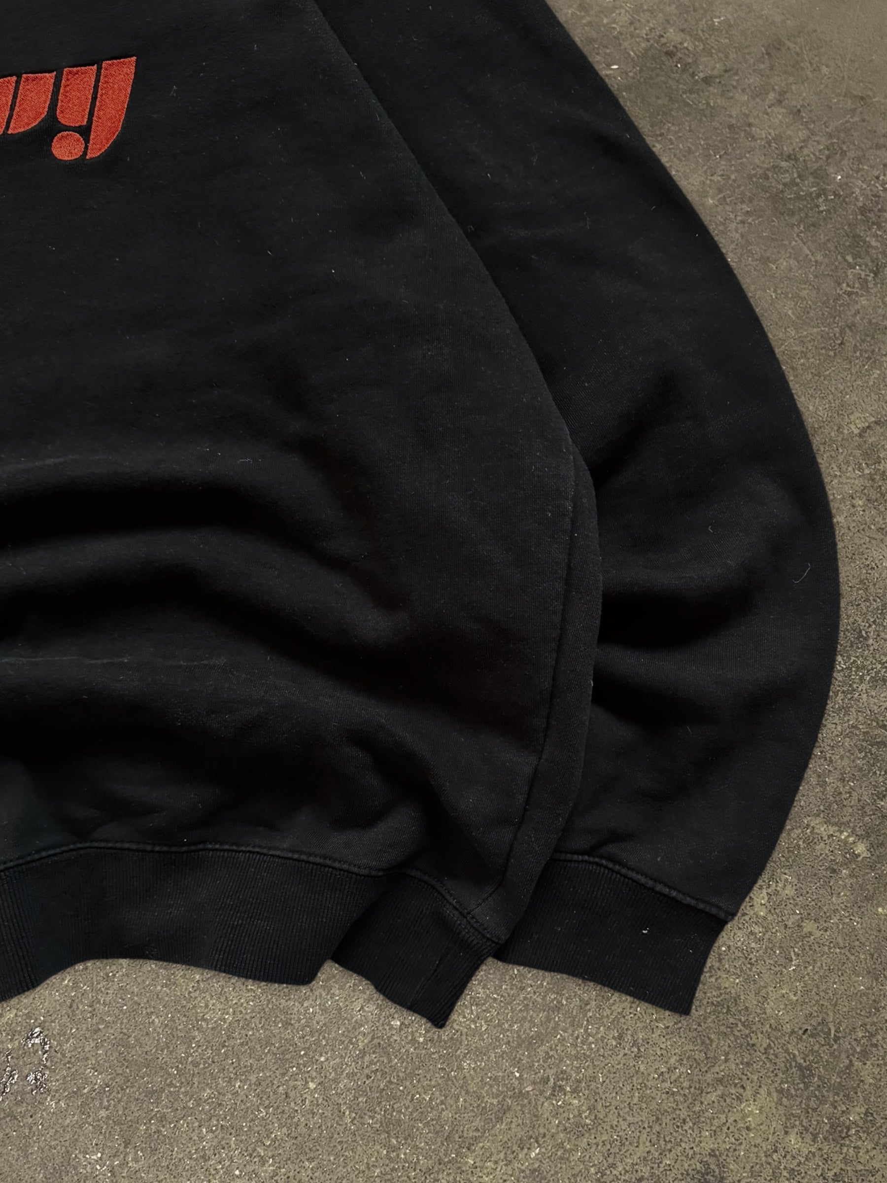 STÜSSY BLACK PRETTY LOGO SWEATSHIRT