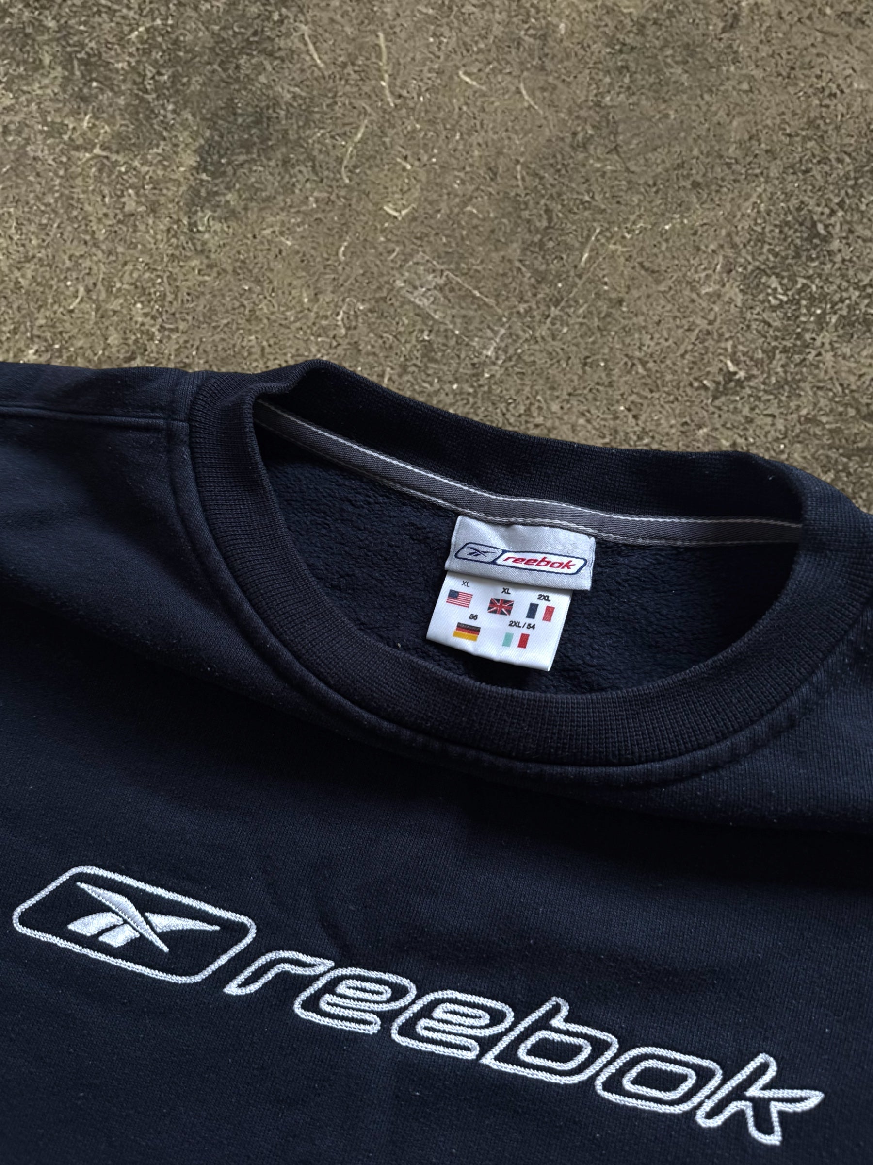 VINTAGE 90S REEBOK SWEATSHIRT