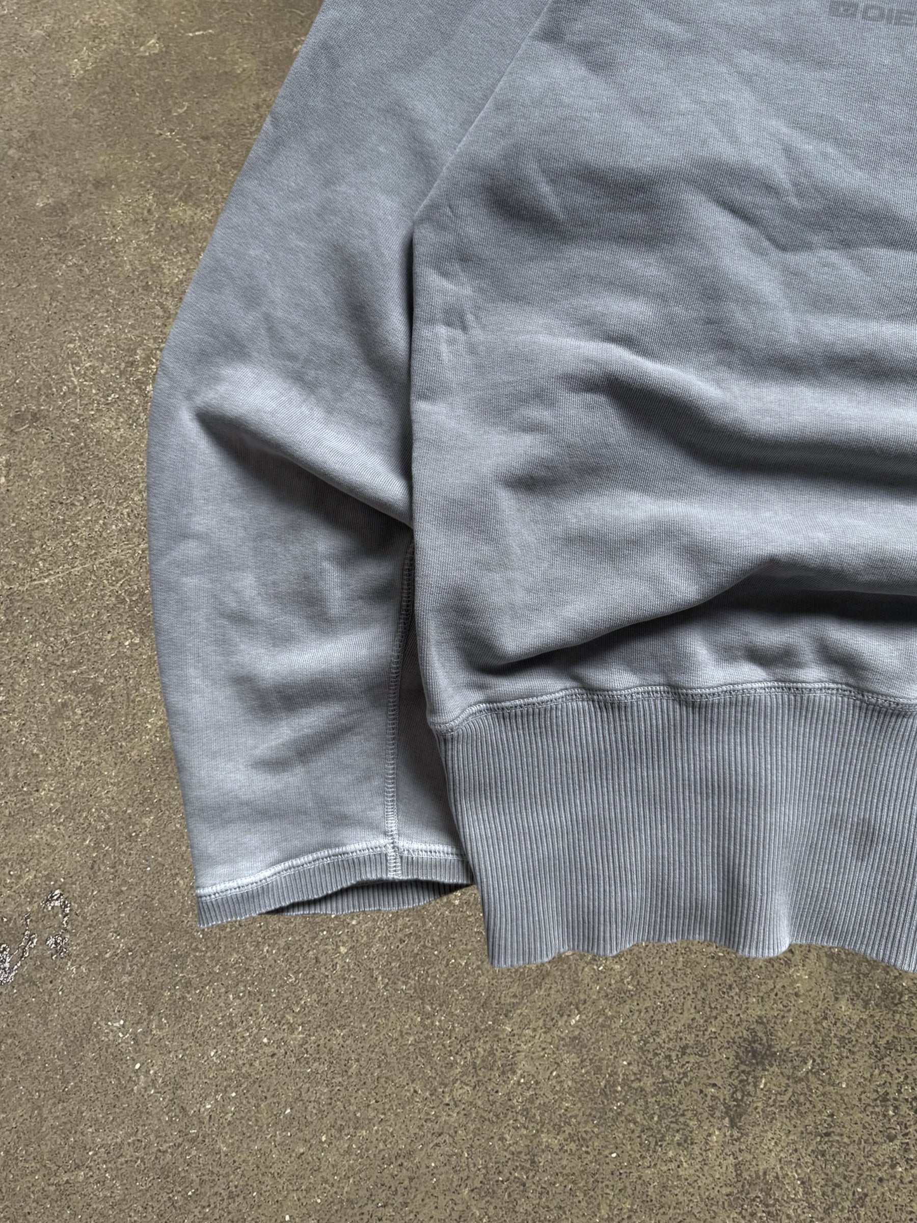 VINTAGE DISTRESSED DIESEL ”737” SWEATSHIRT