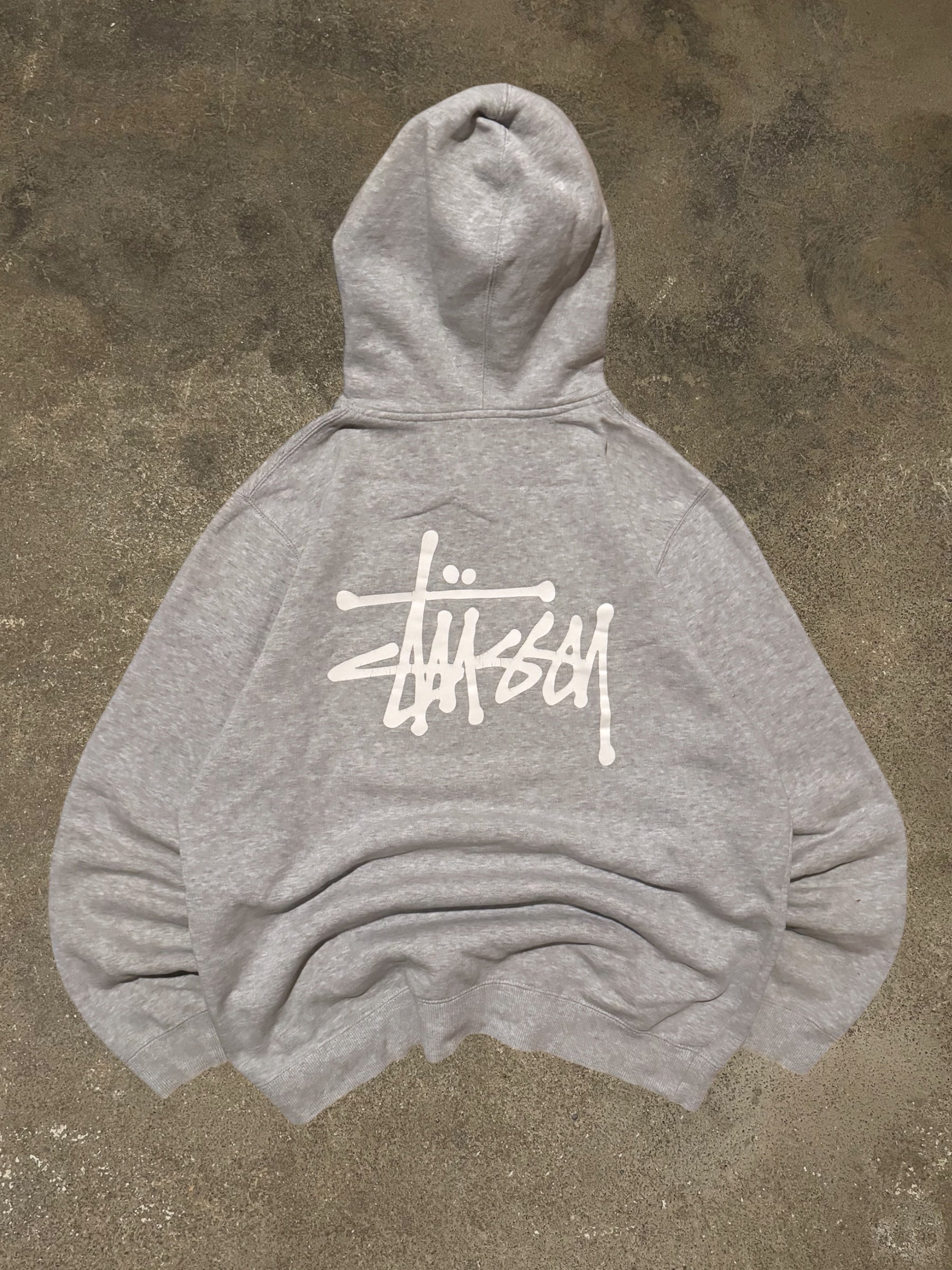 STÜSSY GREY BASIC LOGO HOODIE