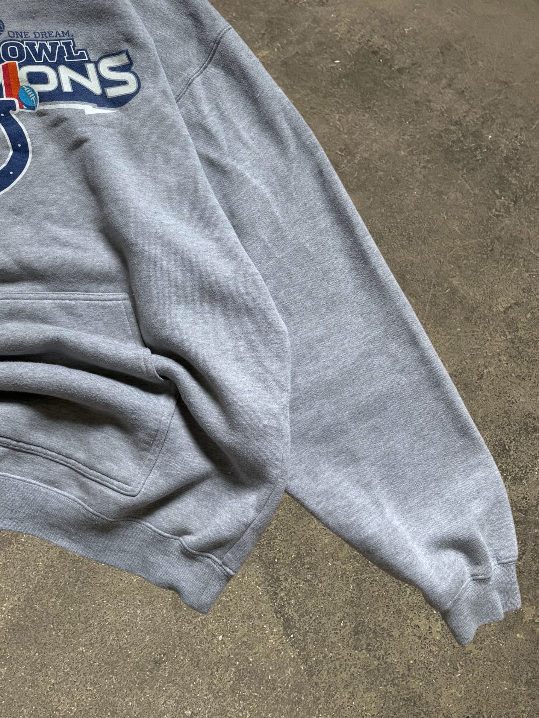 VINTAGE REEBOK SUPER BOWL CHAMPIONS HOODIE