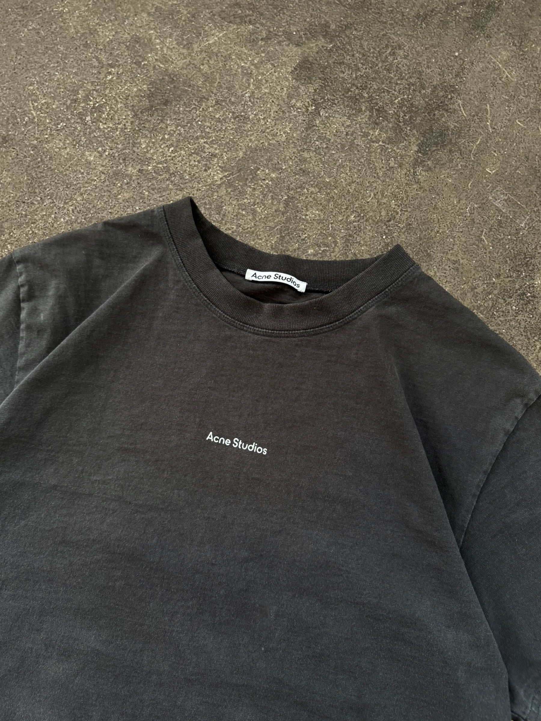 ACNE STUDIOS STAMP LOGO T-SHIRT